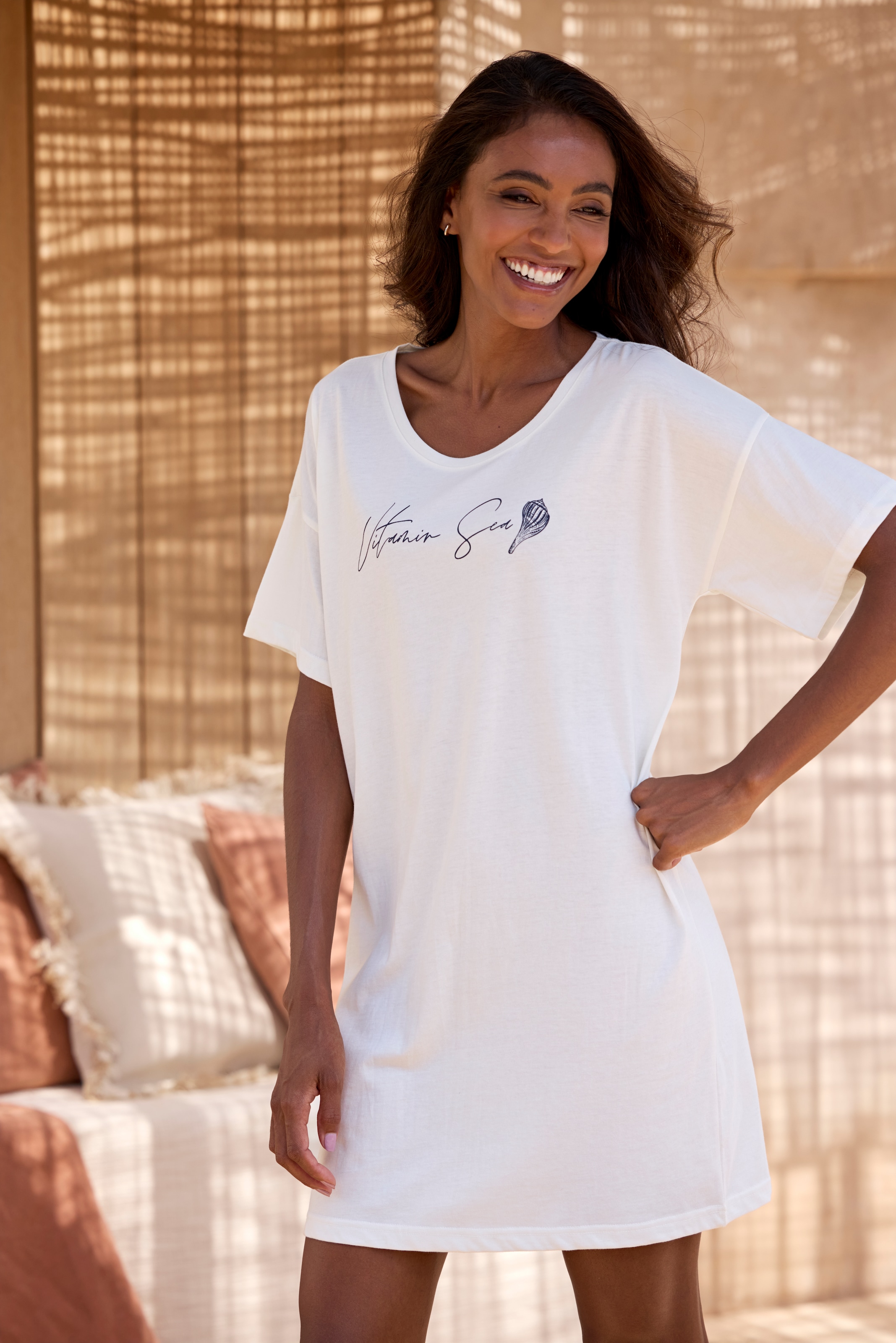 Vivance Dreams Sleepshirt mit schönem Frontprint