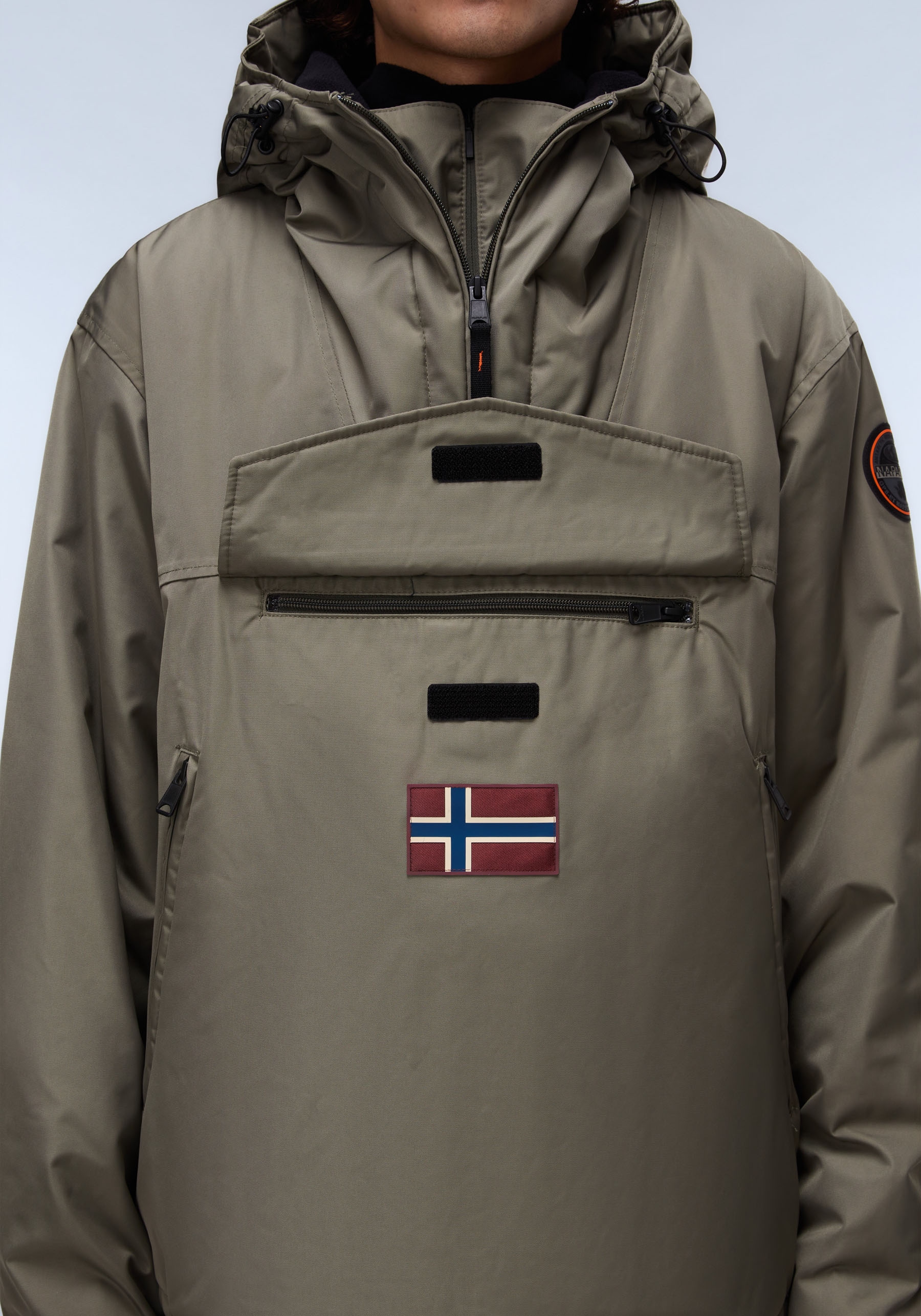 Napapijri Anorak »RAINFOREST« mit Kapuze regular fit, mit seitlichen Reißverschluss, Belüftungsösen,