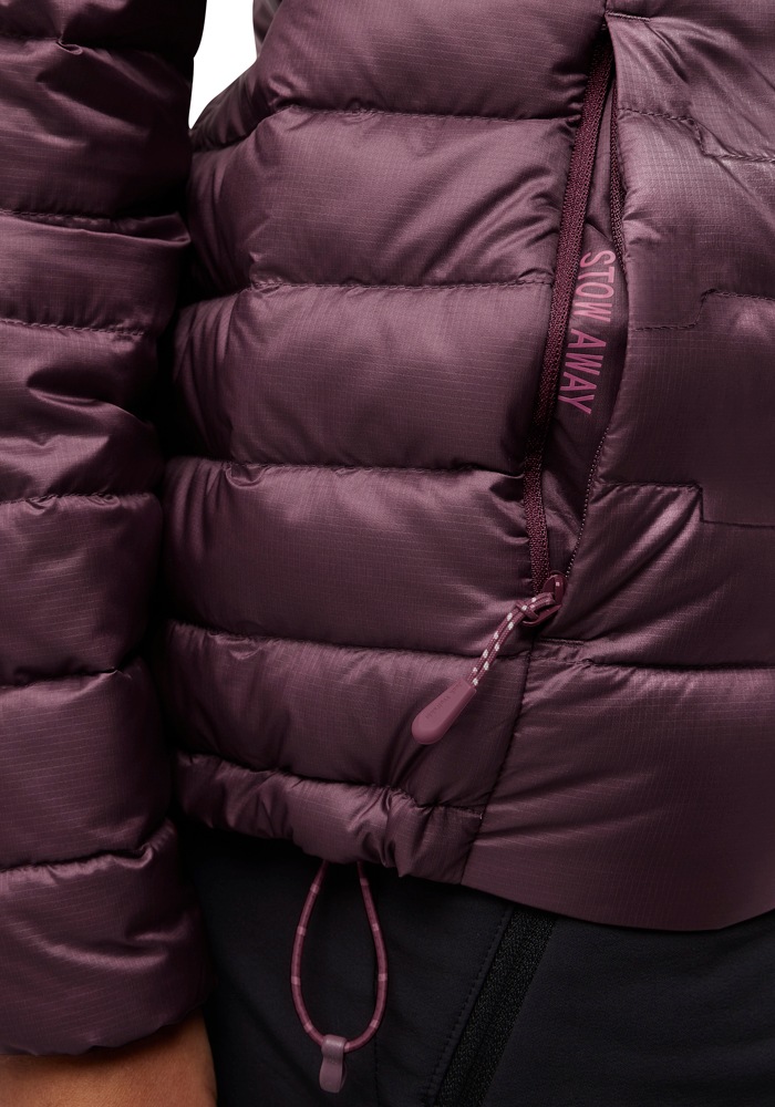 Jack Wolfskin Daunenjacke »PASSAMANI DOWN HOODY W RDS«, mit Kapuze