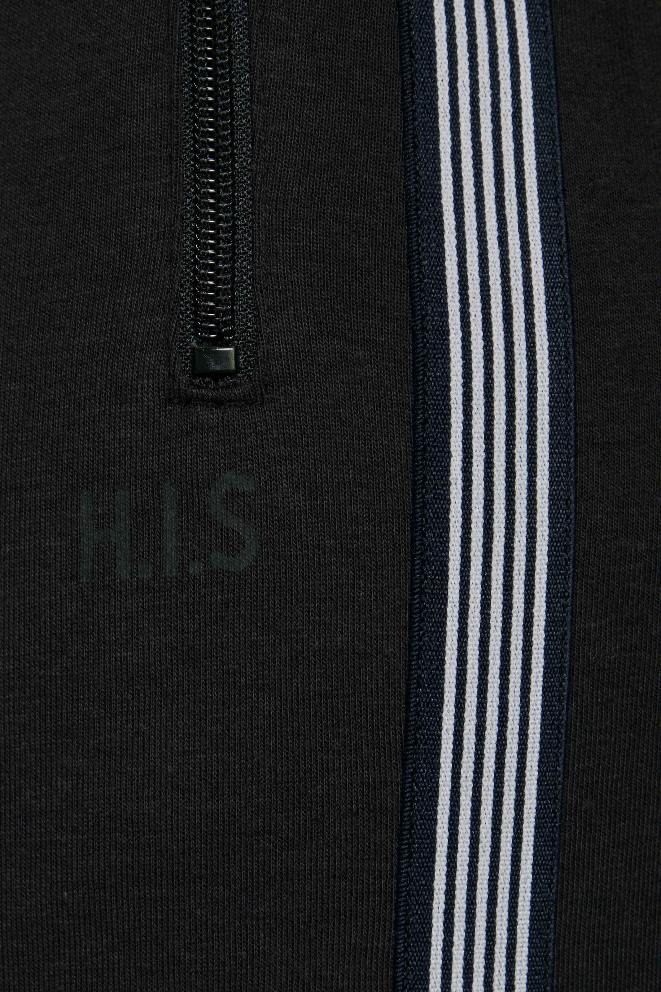 H.I.S Relax-Caprihose  mit seitlichen Tapestreifen