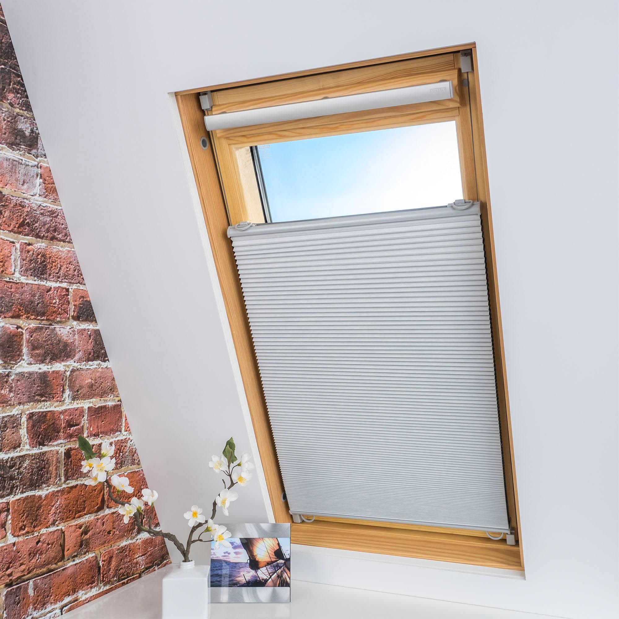 Liedeco Dachfensterplissee »Universal Dachfenster-Plissee«, verdunkelnd, energiesparend, ohne Bohren, verspannt, Fixmaß