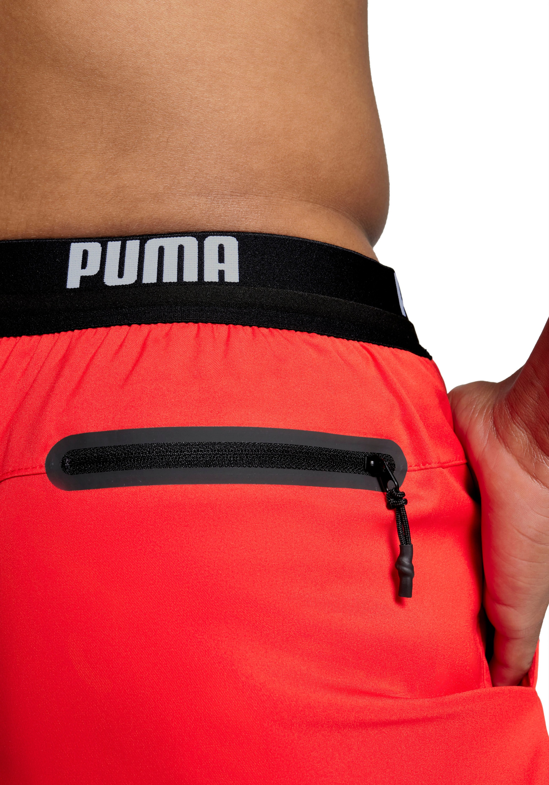 PUMA Badeshorts »PUMA SWIM MEN LOGO SHORT SHORTS 1P« Seitentaschen, Gesäßtasche mit Reißverschluss, Kordelzug