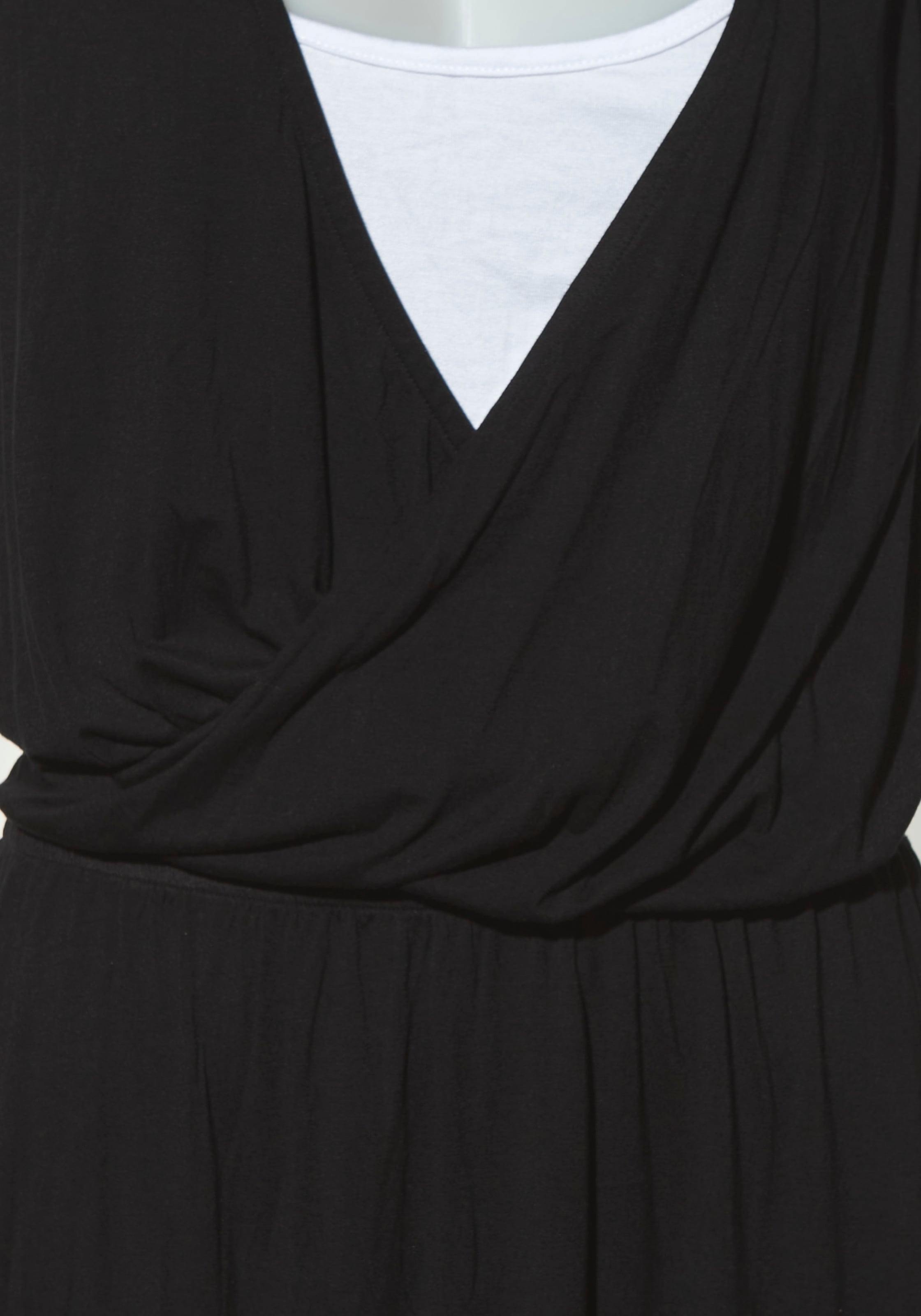 LASCANA Jerseykleid Ohne Taschen mit zweilagiger Optik