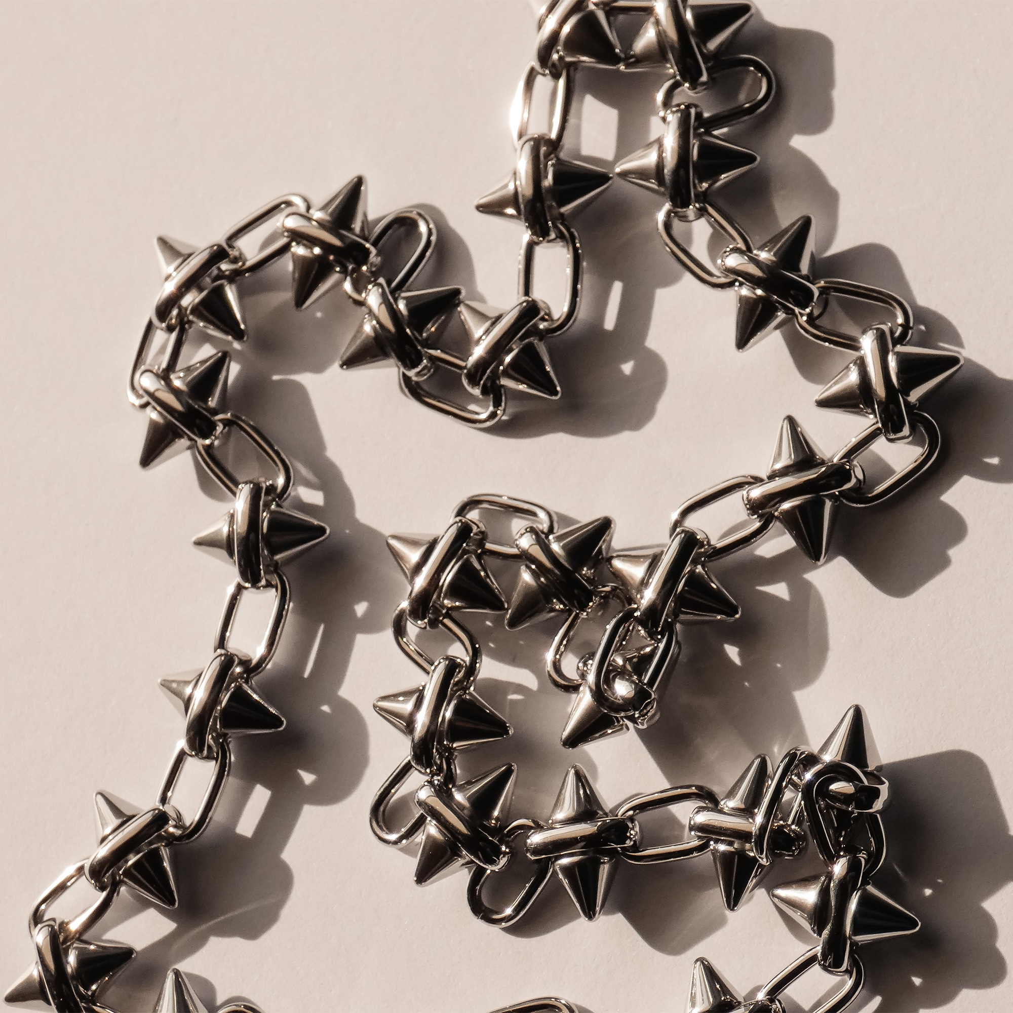 Liebeskind Berlin Gliederkette »Spikes«