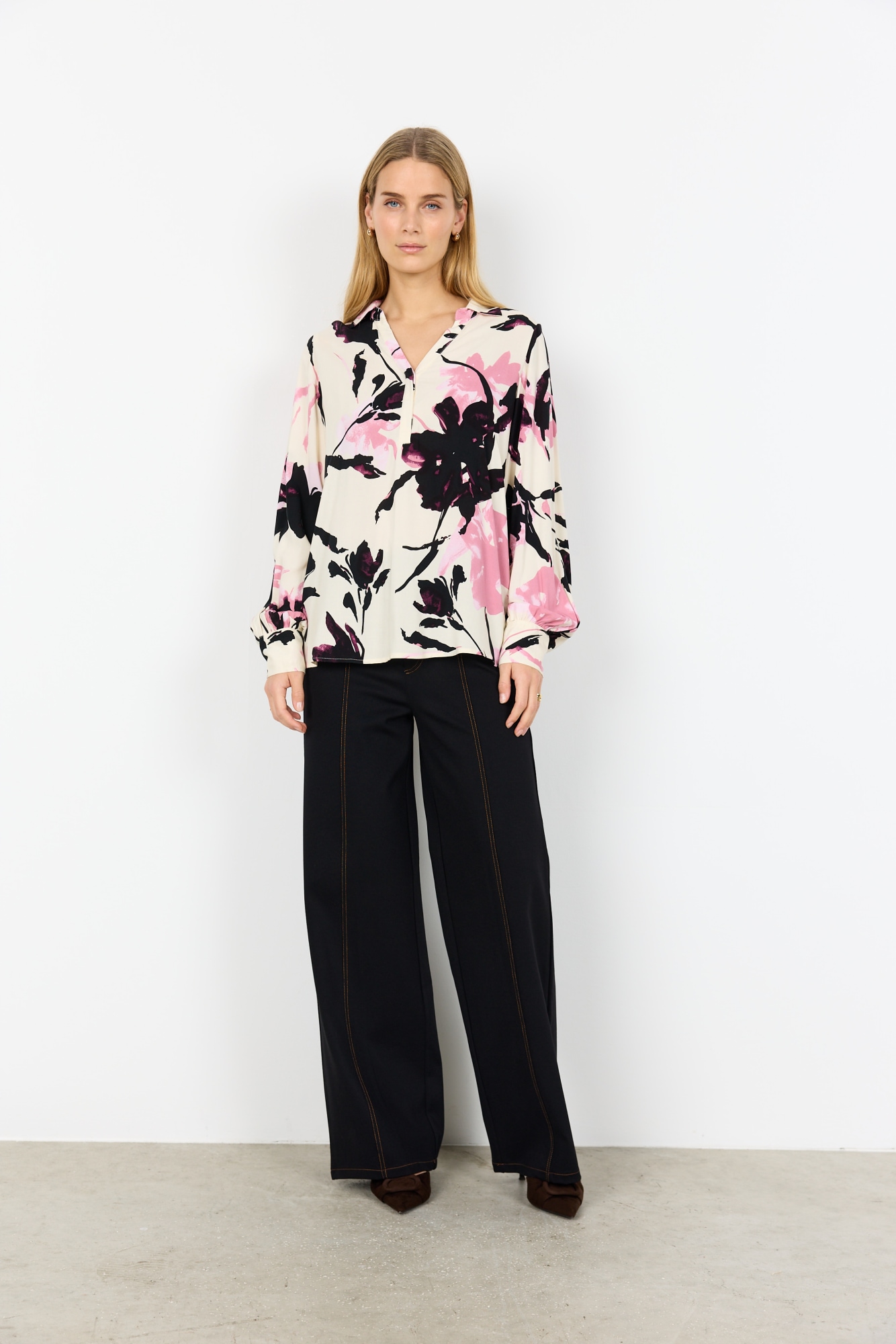 soyaconcept Druckbluse »SC-BENE 2« aus Viskose, Regular Fit, Langarm, mit Blusenkragen, pflegeleicht