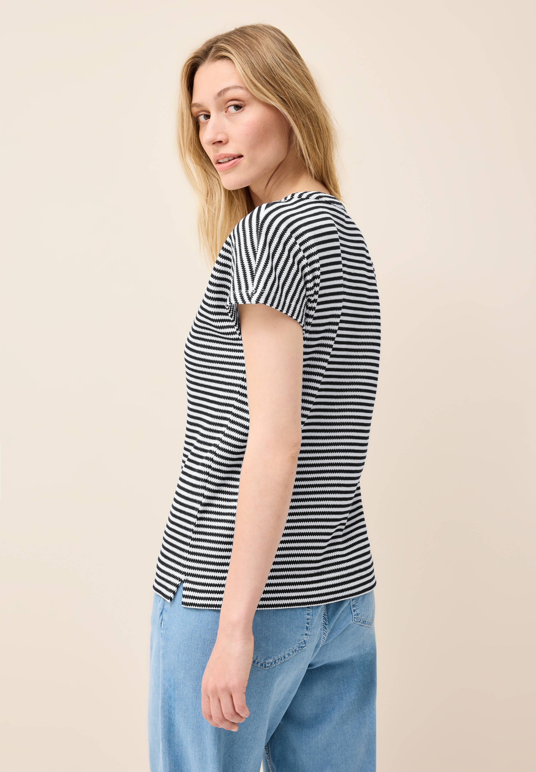 Cecil V-Shirt
