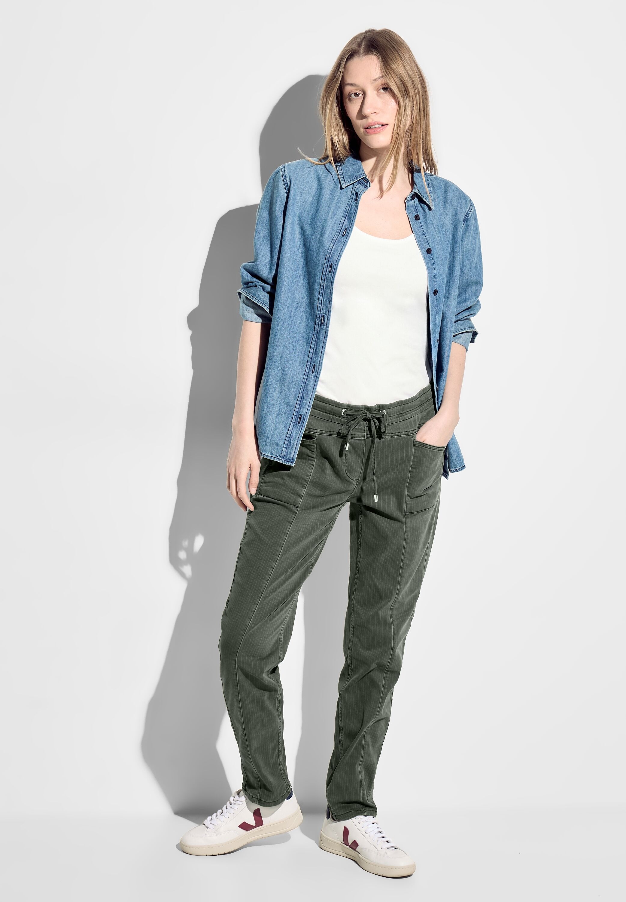 Cecil Jogginghose »Style Tracey«, mit feinen Streifen