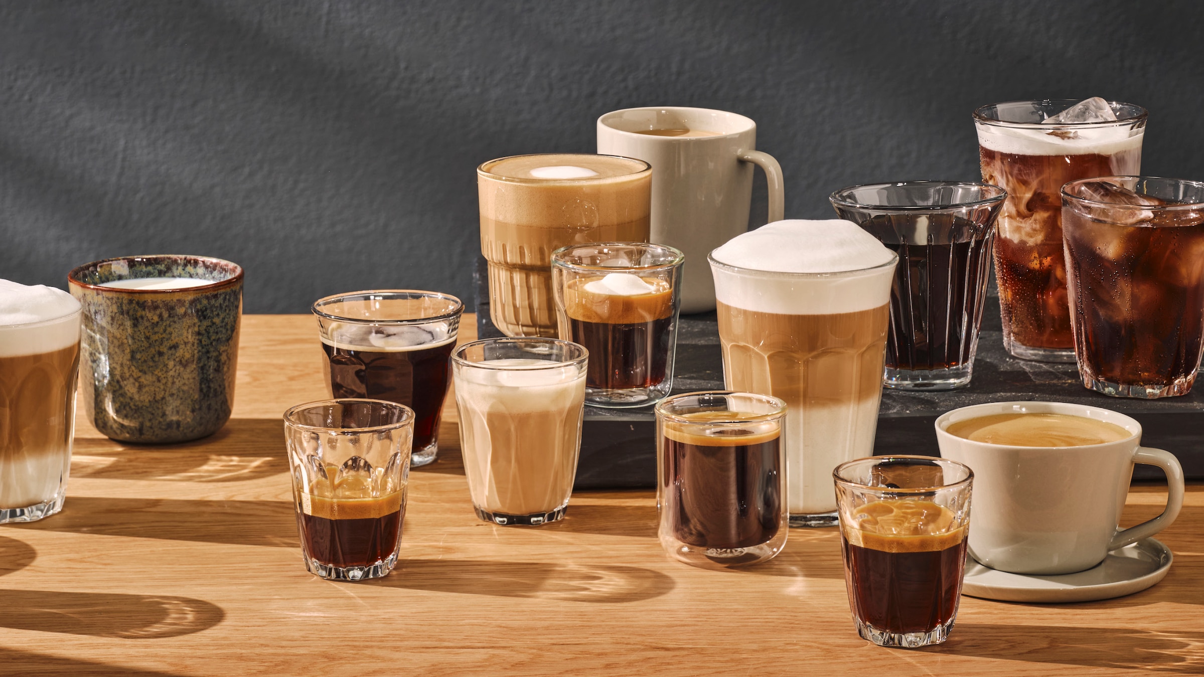 SIEMENS Kaffeevollautomat »EQ700 classic TQ717D03, Cold Brew, intuitives 5" TFT-Display, App«, aromaSelect, 30 Favoriten, autom. Dampfreinigung, edelstahl