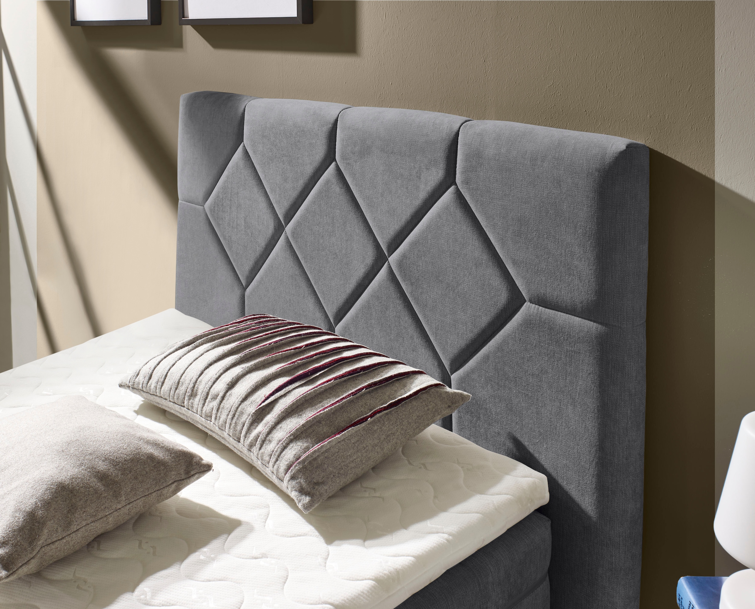Places of Style Boxspringbett »Atlanta«, inklusive Topper und Bettkasten