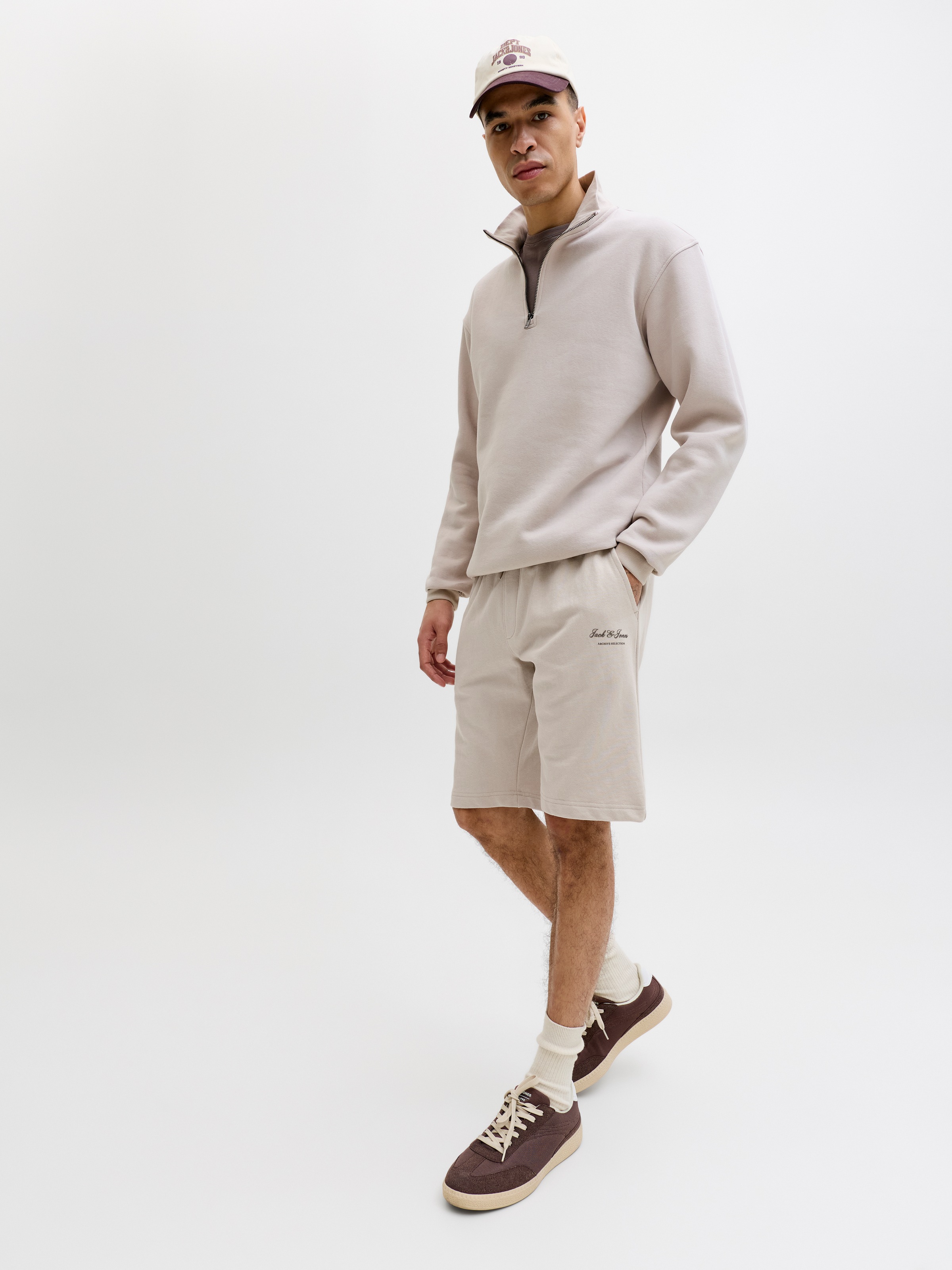 Jack & Jones Laufshorts »JPSTGORDON ARCHIVE SWEAT SHORTS MID SN«  mit Kordelzug