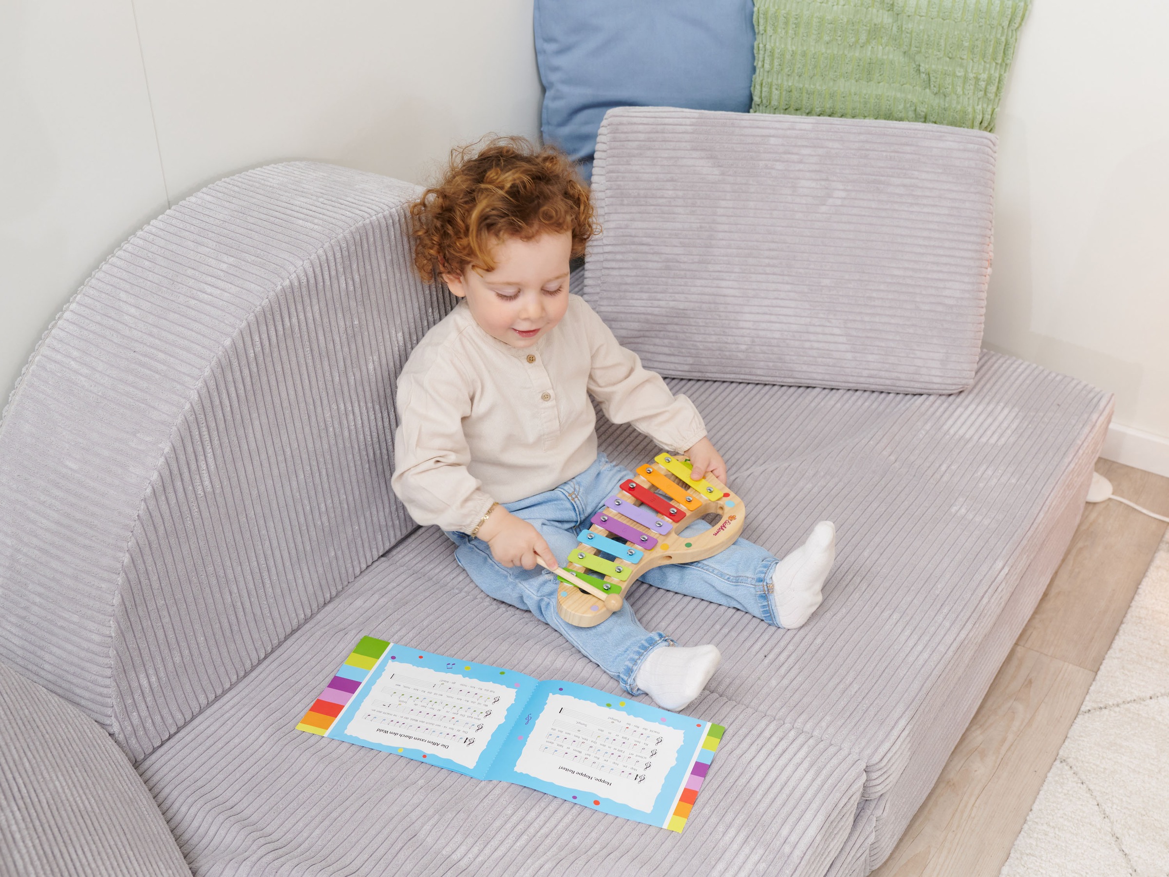 Eichhorn Spielzeug-Musikinstrument »Xylophon« inkl. Liederbuch