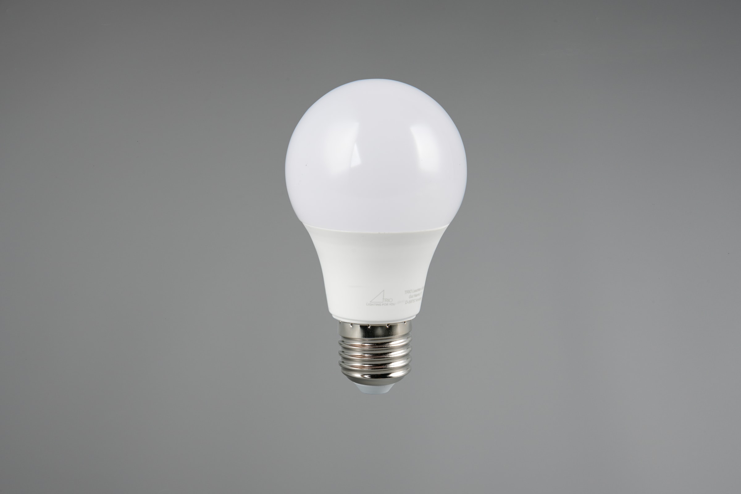 TRIO Leuchten LED-Leuchtmittel »Leuchtmittel Set E27« E27 3 Stk. Warmweiß 3er Set Leuchtmittel E27 Fassung, Glühbirne E27 LED warmweiß