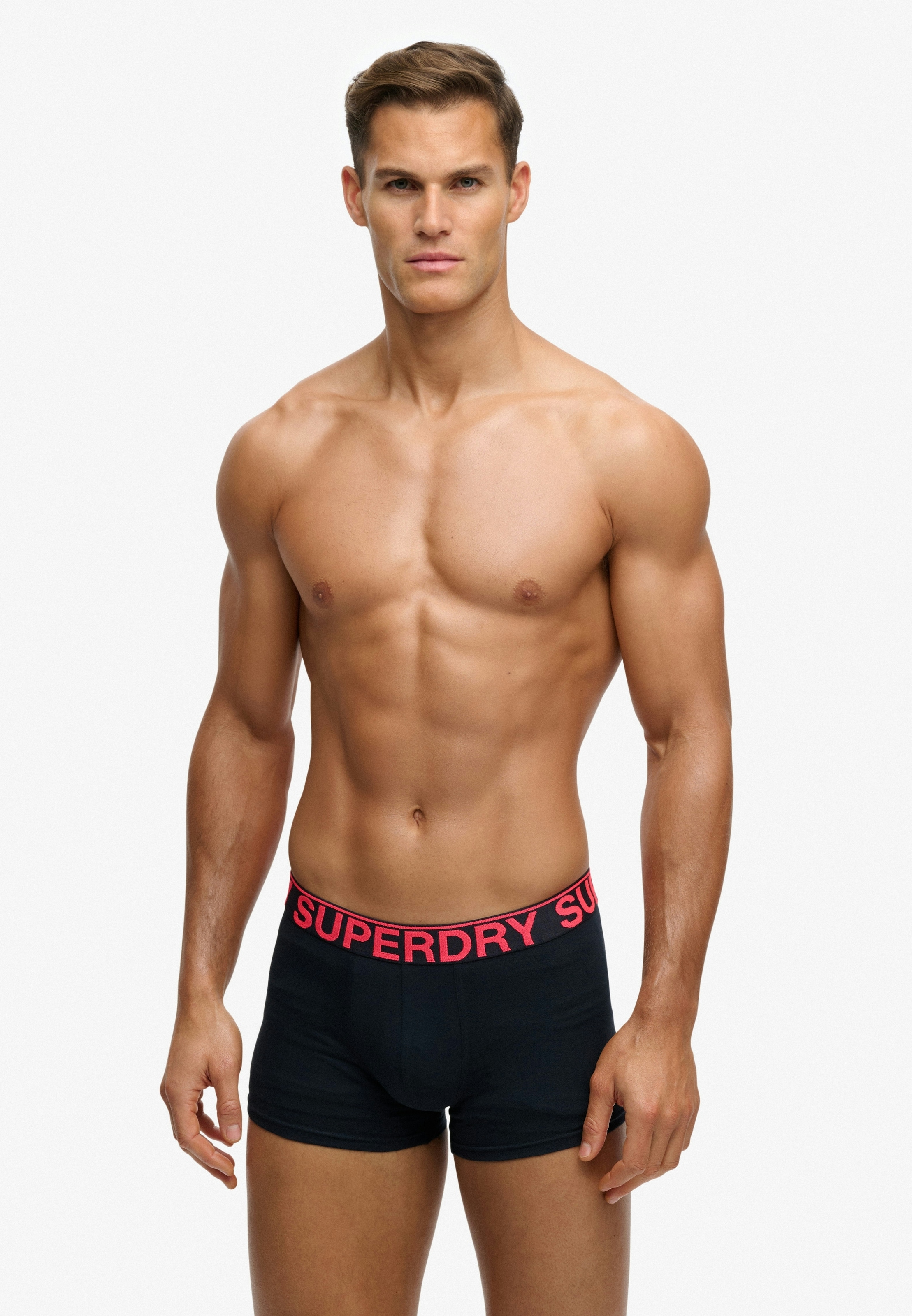 Superdry Boxershorts »TRUNK TRIPLE PACK« Packung, 3 Stk. aus Baumwollmischung, körpernahe Passform