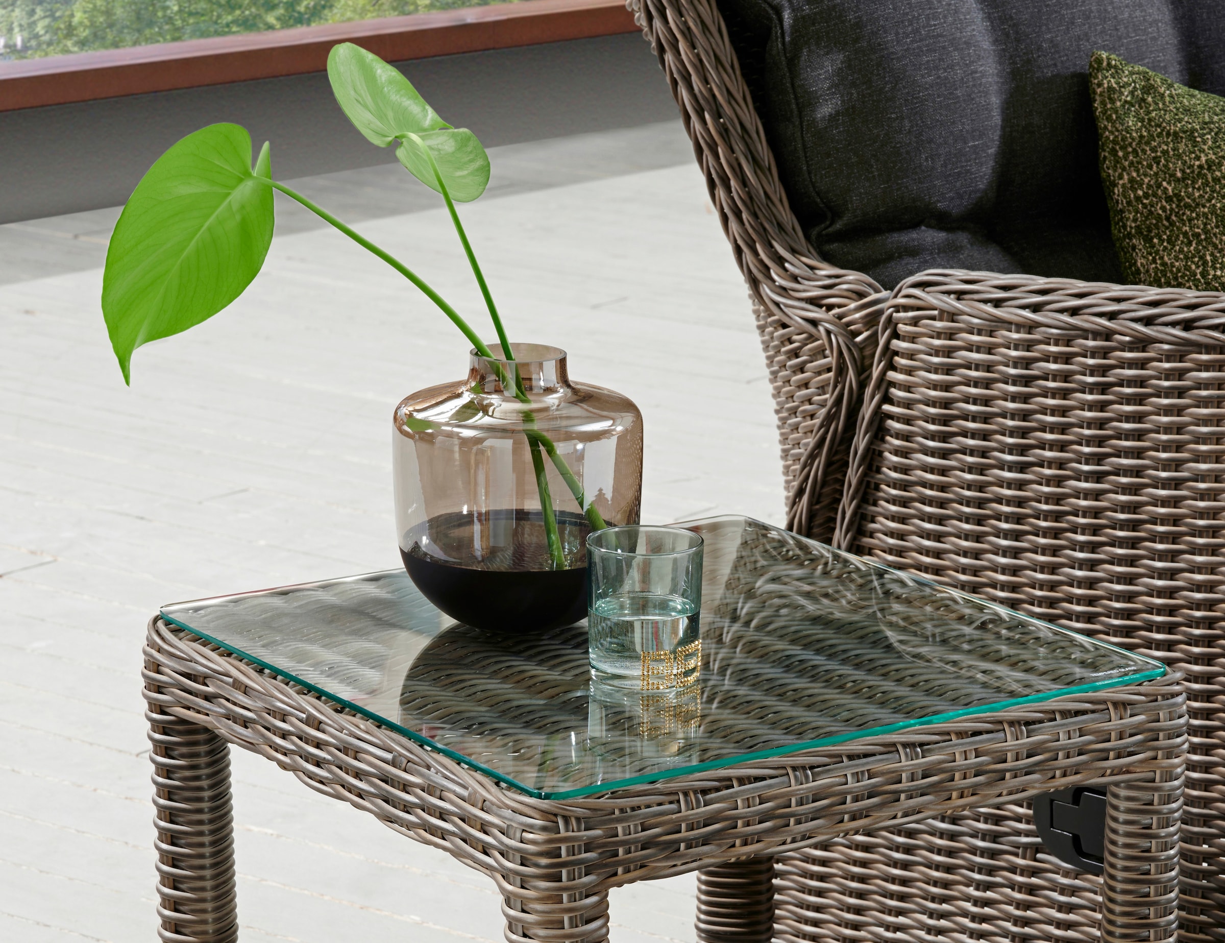 Destiny Gartenlounge-Set »CASA MERANO«, (4 tlg., 1x Sessel, 1x Beistelltisch, inkl. Auflagen), Aluminium, Polyrattan
