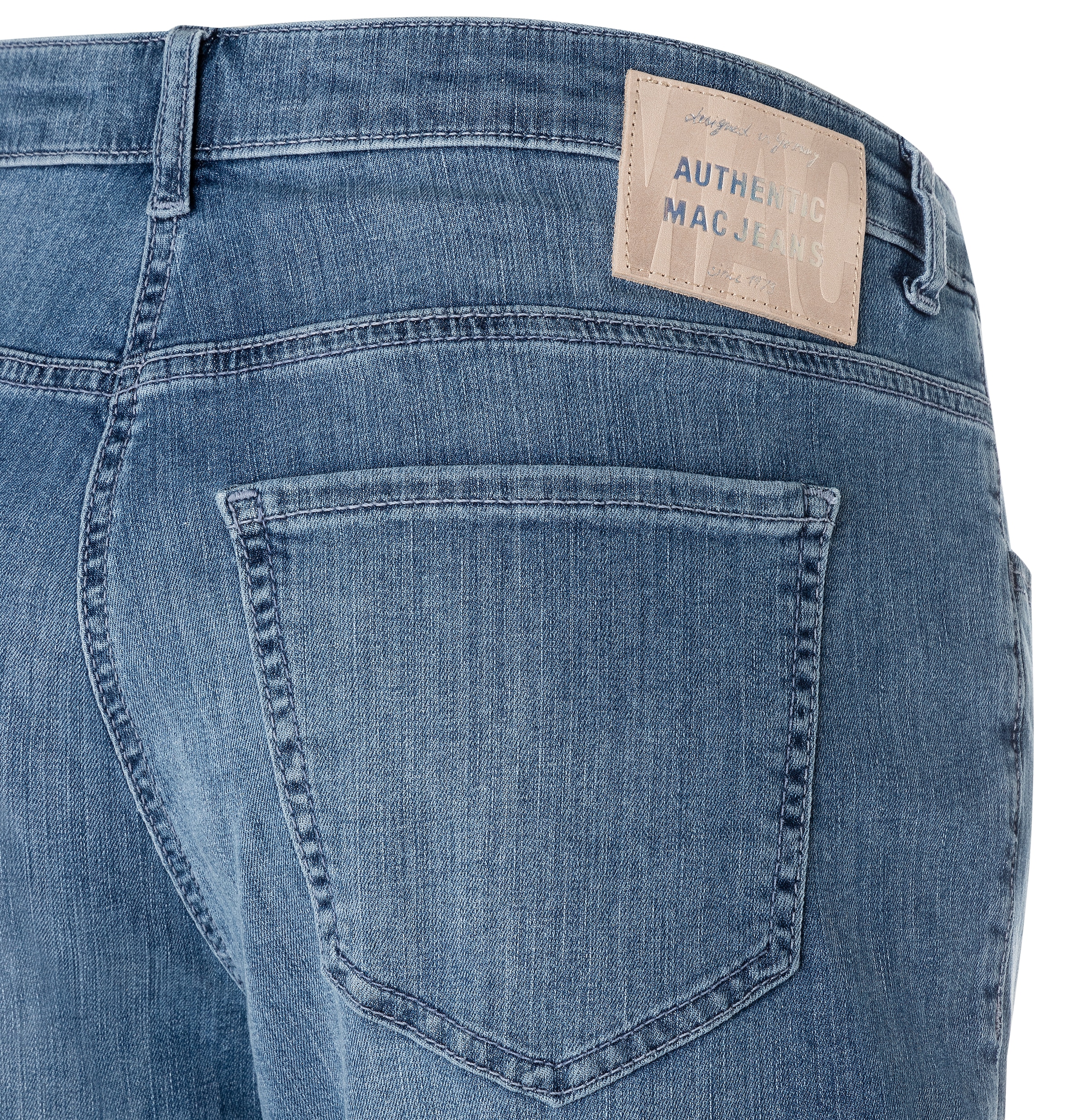 MAC Bermudas, aus sehr leichter, sommerlicher Qualität mit softem Griff