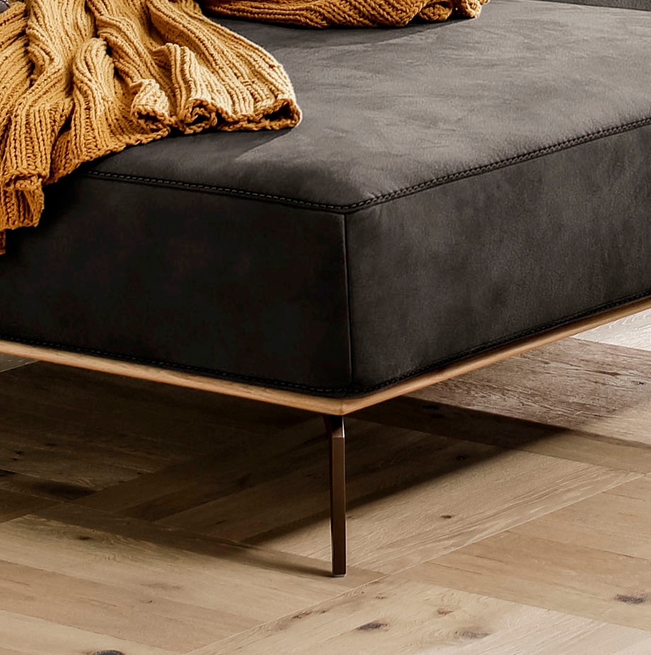 W.SCHILLIG Ecksofa »run, Designsofa mit tollem Sitzkomfort, bequem, L-Form«, mit Holzsockel, Füße in Bronze pulverbeschichtet, Breite 319 cm
