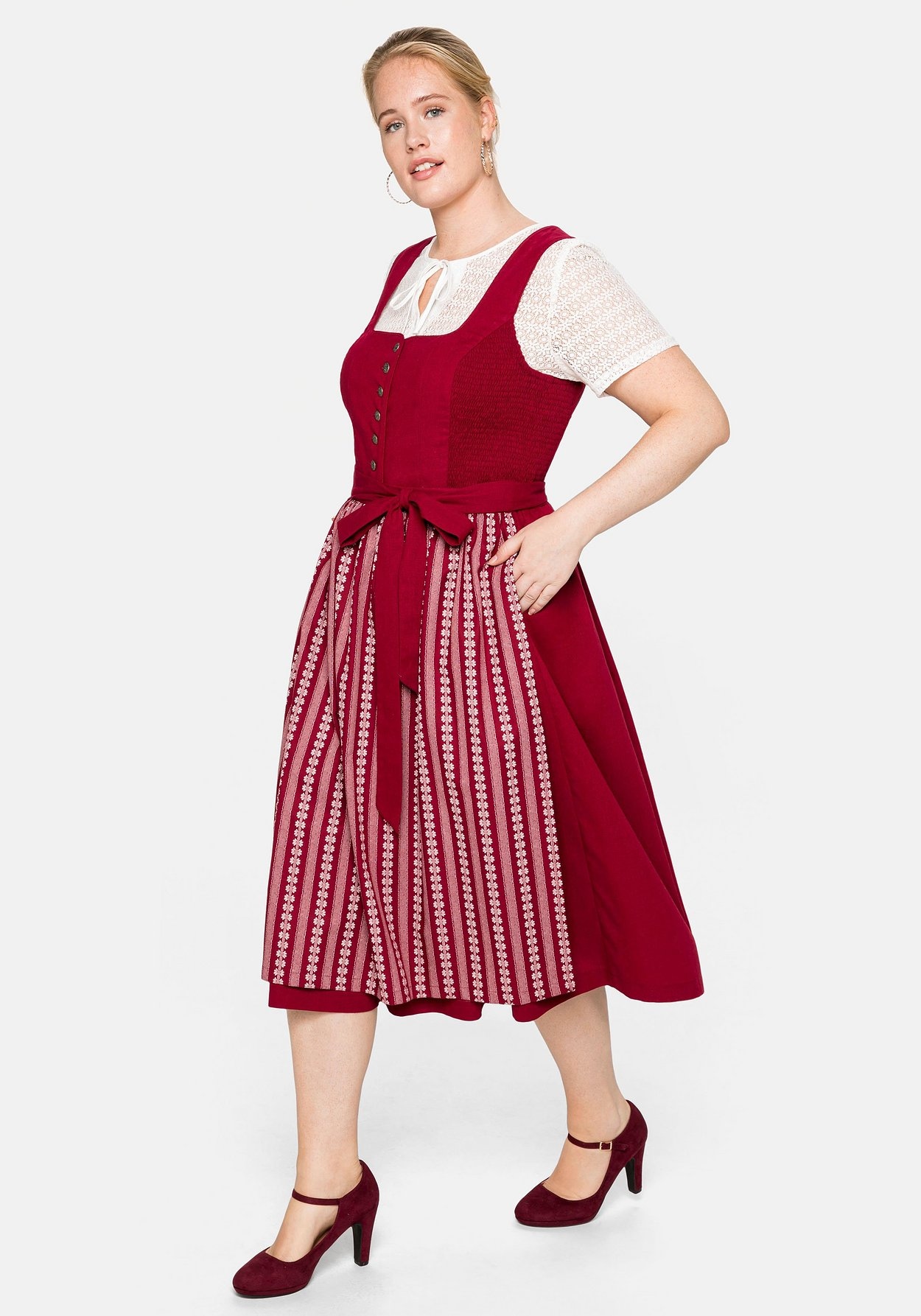 Sheego Dirndl »Dirndl, Bluse und Schürze in Midilänge, mit Spitzenbluse und Schürze«, (mit Dirndlbluse), in Midilänge, mit Spitzenbluse und Schürze