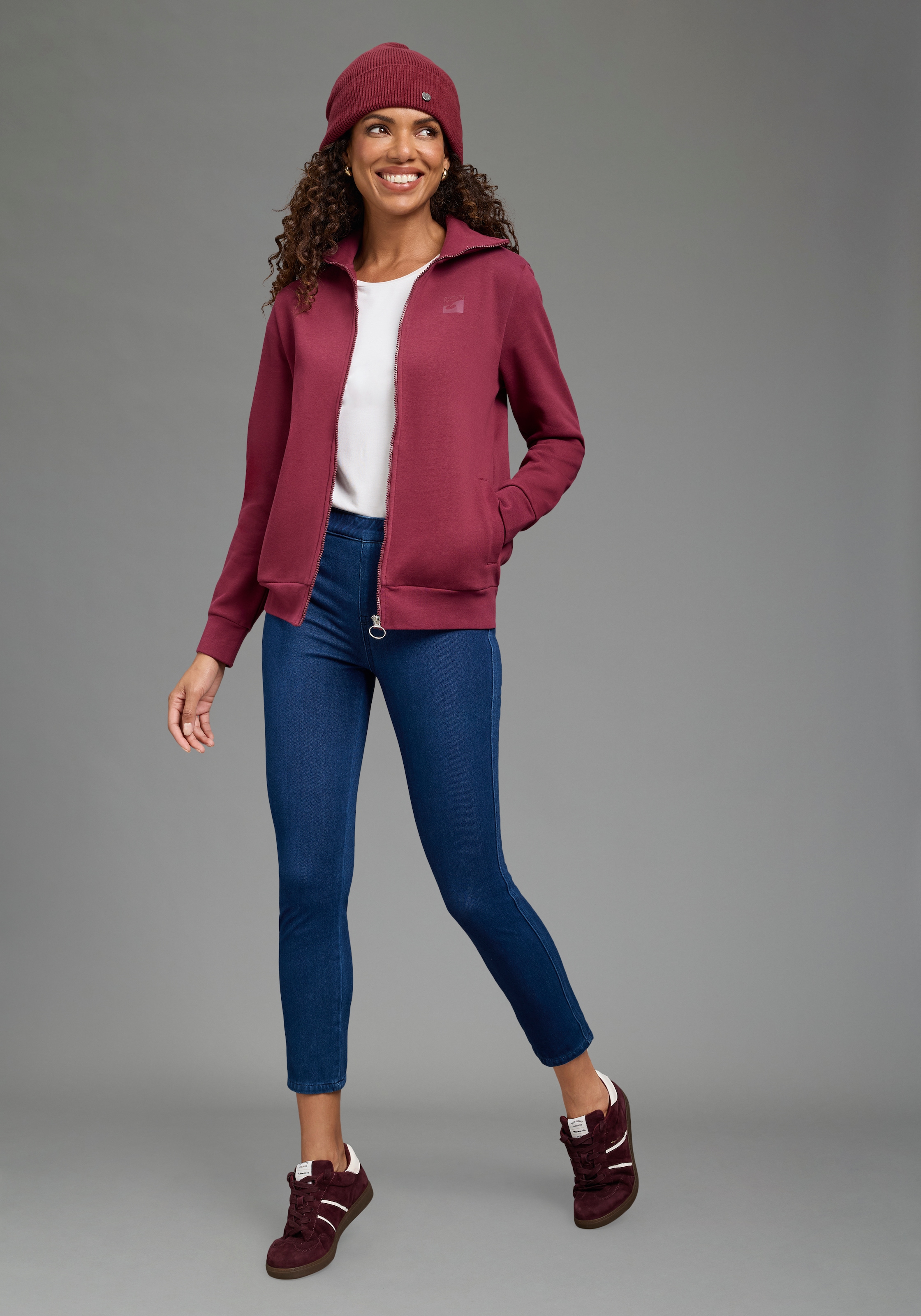Ocean Sportswear Sweatjacke mit bedrucktem Kragen, in kuscheliger Sweatware, mit Eingriffstaschen