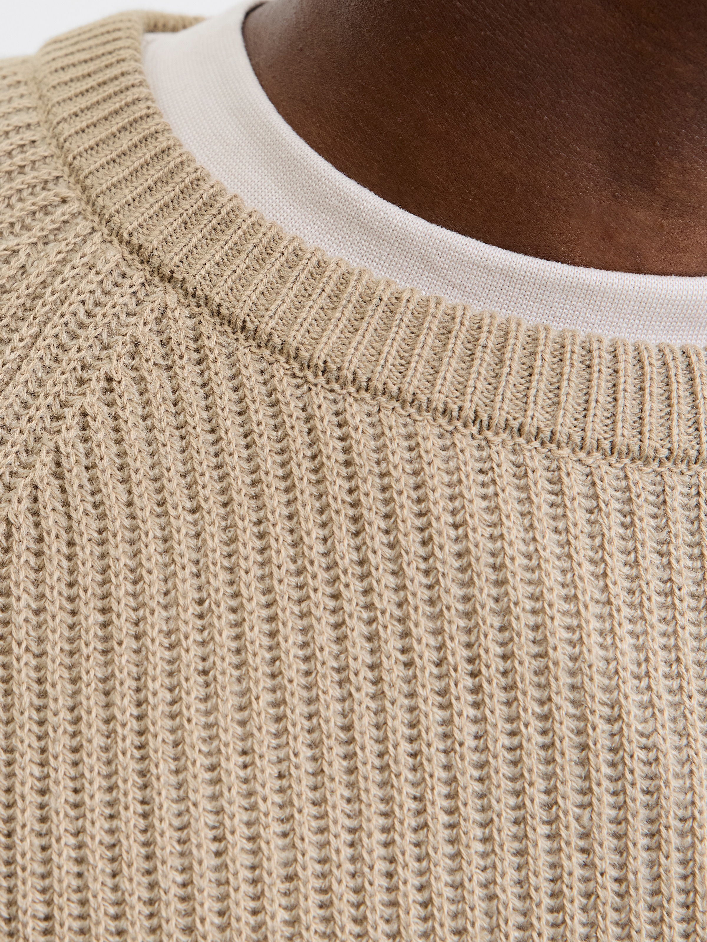 Jack & Jones Rundhalspullover »JJPANNEL KNIT CREW NECK AW25«