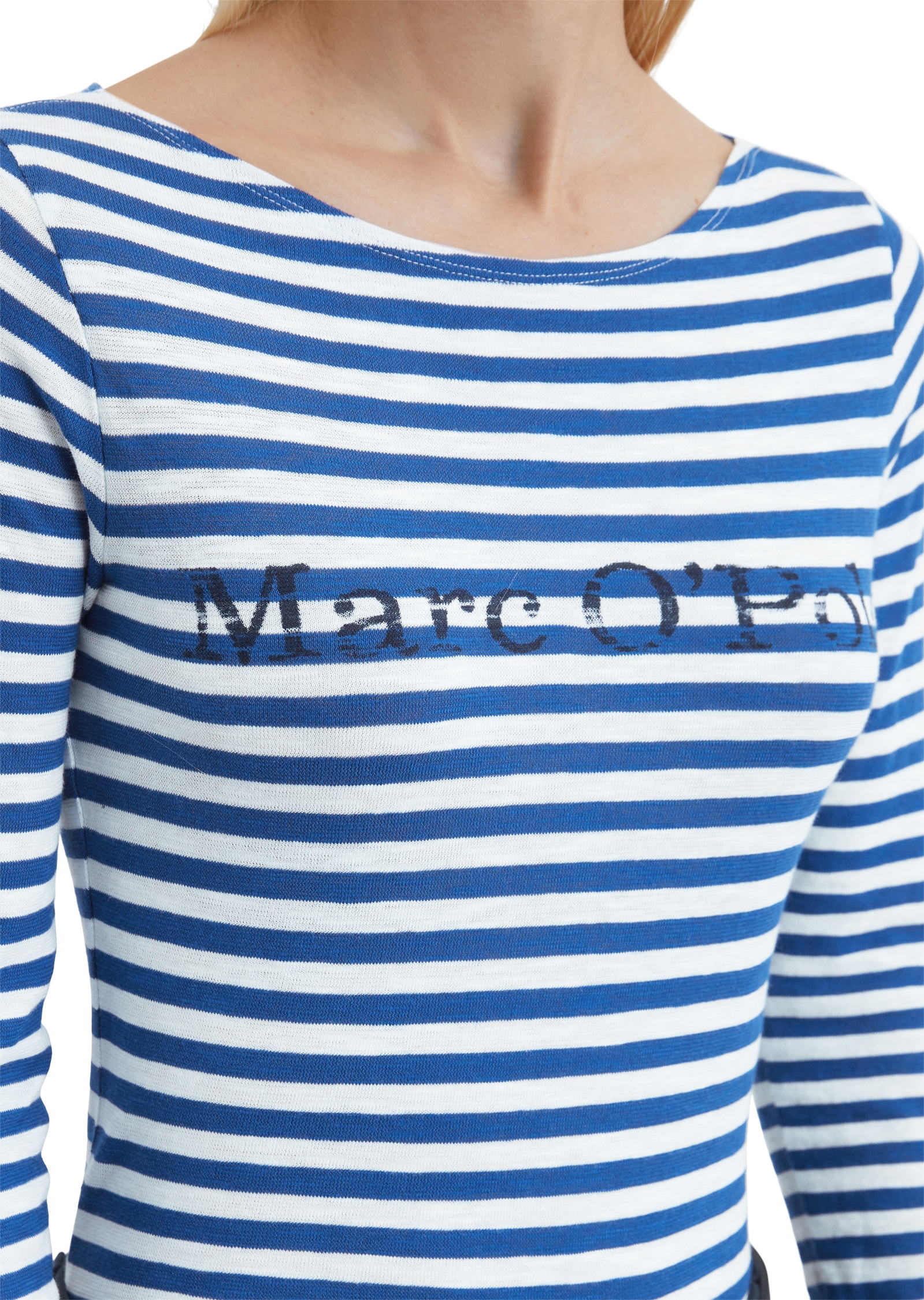 Marc O'Polo Langarmshirt, mit kontrastfarbenem Logo-Print auf der Brust