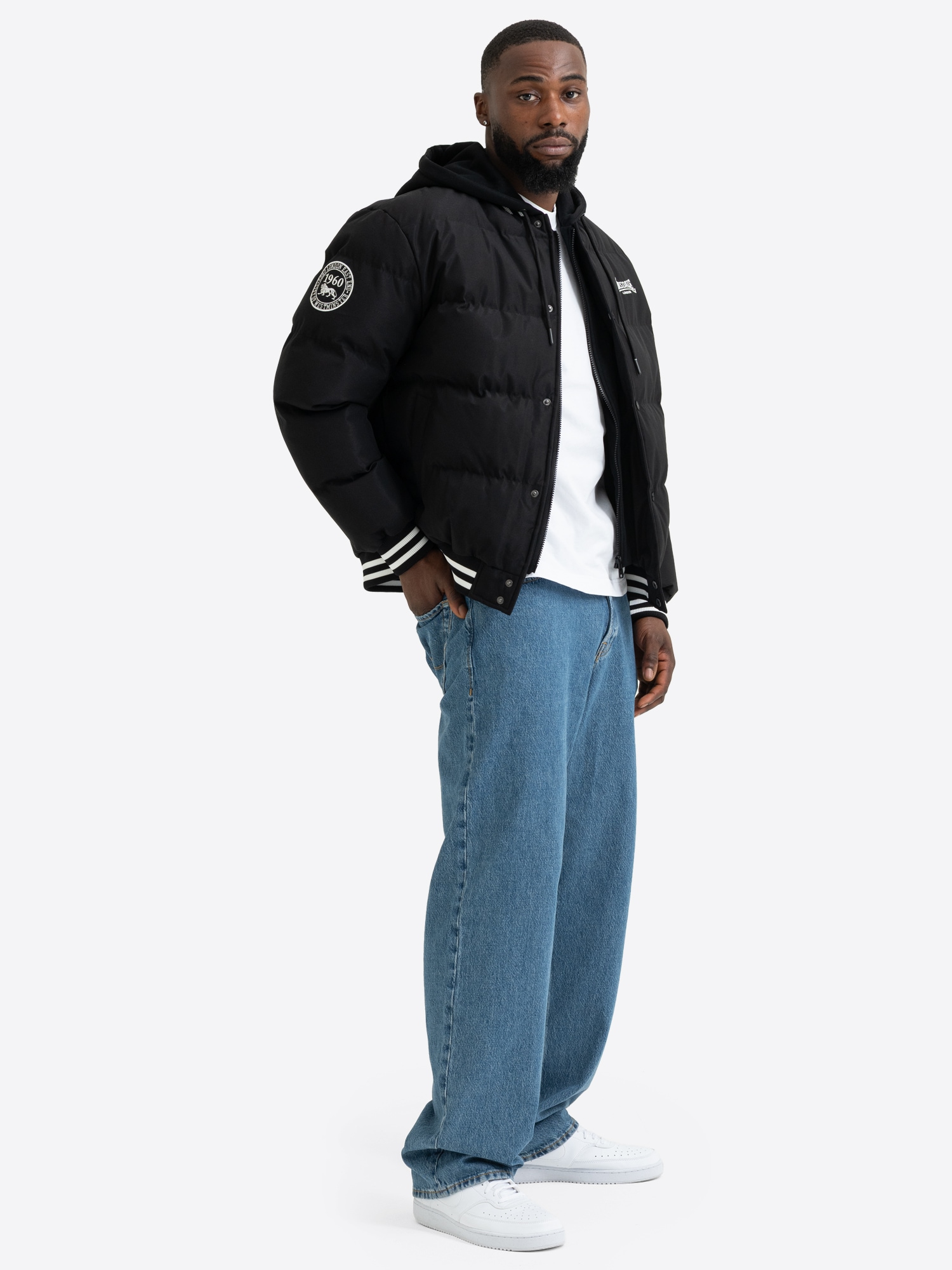 Lonsdale Kurzjacke »ERCH« mit sportlichem Look, wasserabweisend, windabweisend, aus Polyester