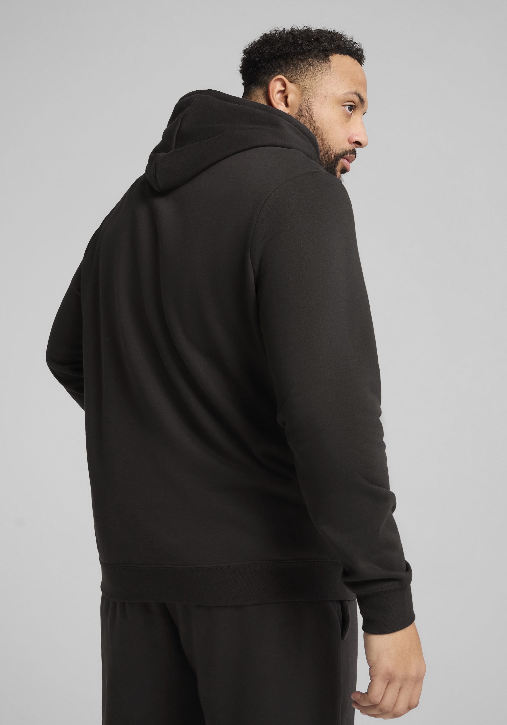 PUMA Kapuzensweatshirt »ESS SMALL NO 1 LOGO HOODIE FL«, mit verstellbarer Kapuze, mit gerippten Bündchen und Saum
