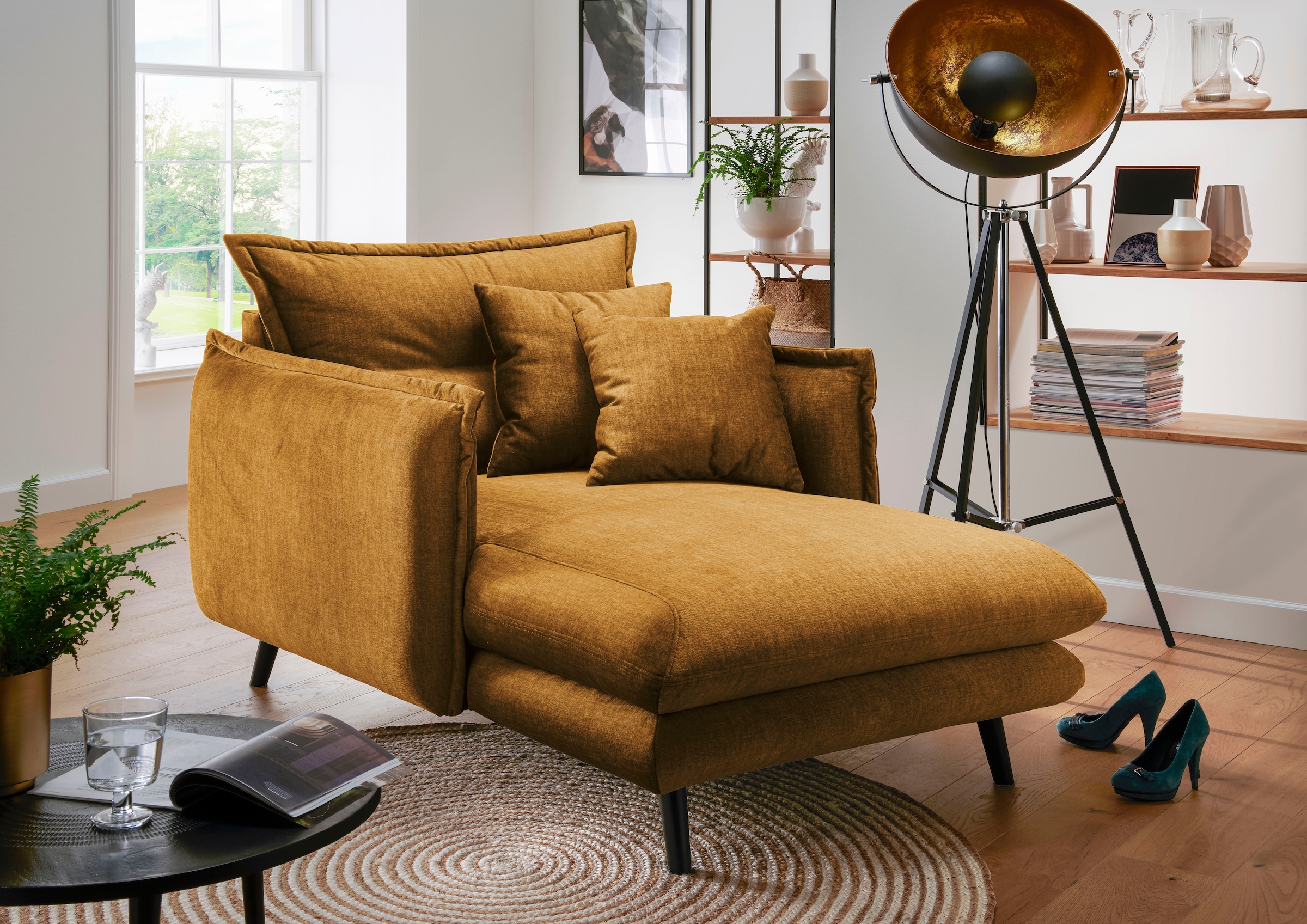 Home affaire Loveseat "Lazio, 111 cm breit, modern und bequem" Velours, inkl. Rücken- und Zierkissen