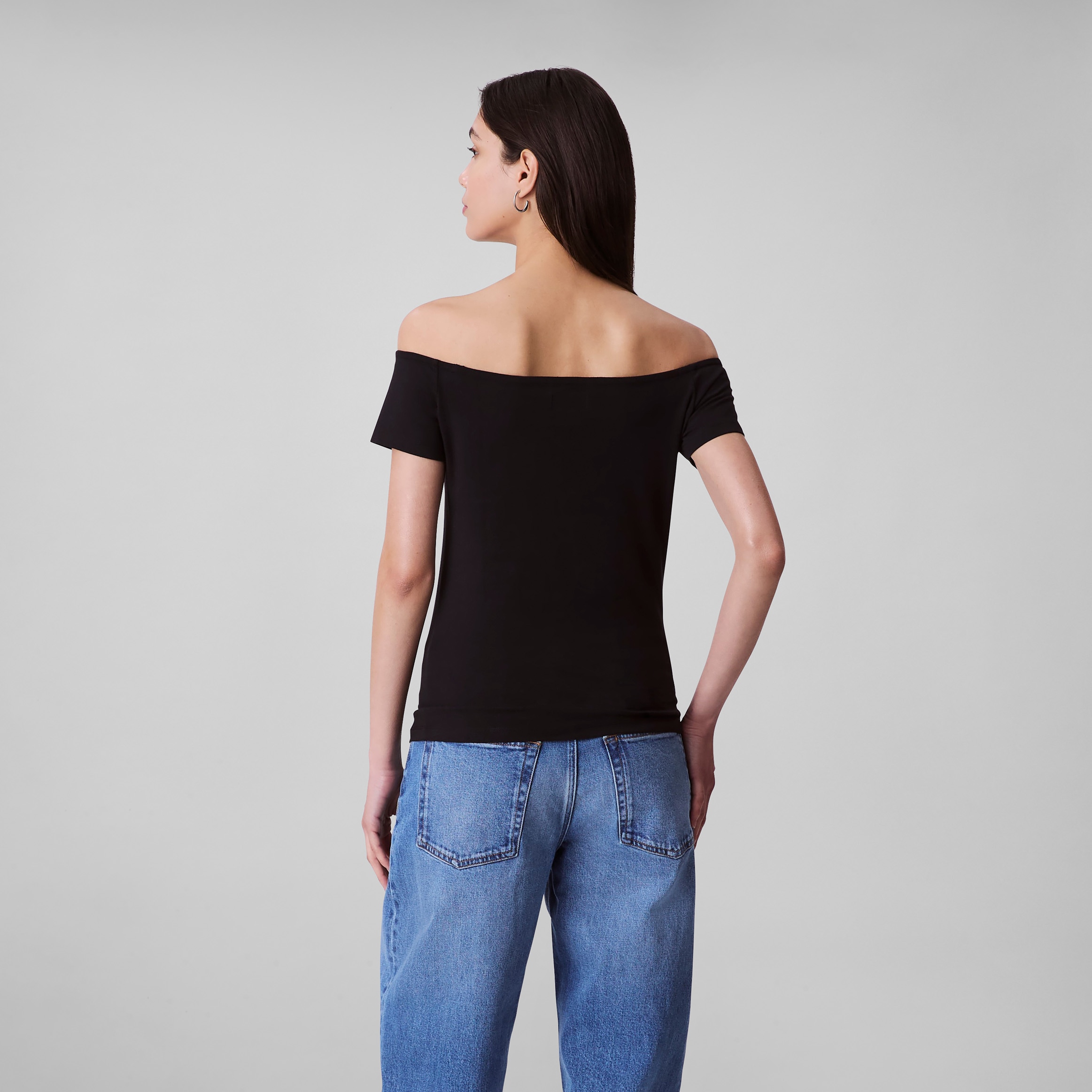 Calvin Klein Jeans Blusentop »MNGRM OFF SHLDR STRT«, Mit tiefem Rundhalsausschnitt