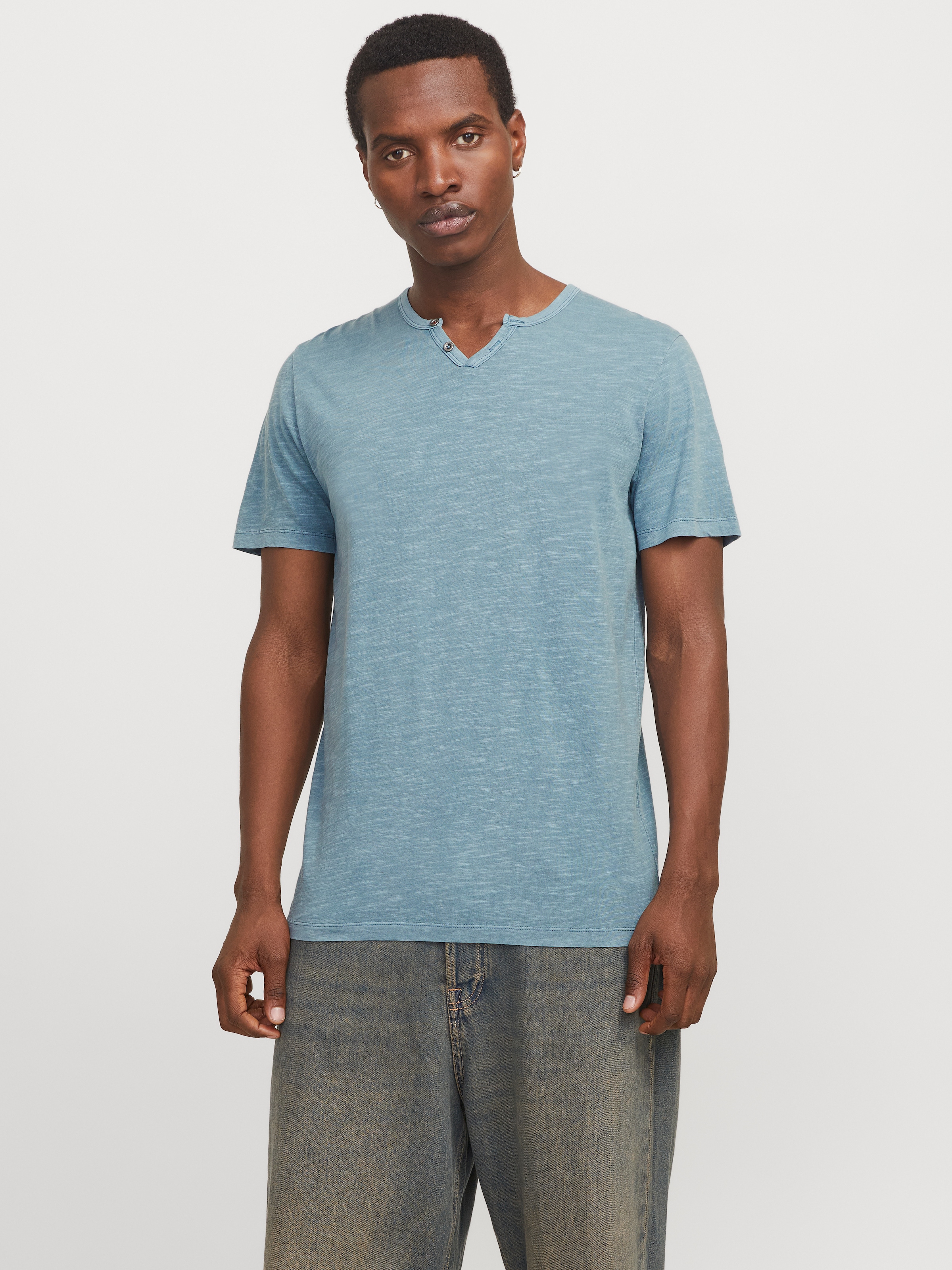 Jack & Jones T-Shirt »JJESPLIT NECK TEE SS NOOS« mit V-Ausschnitt