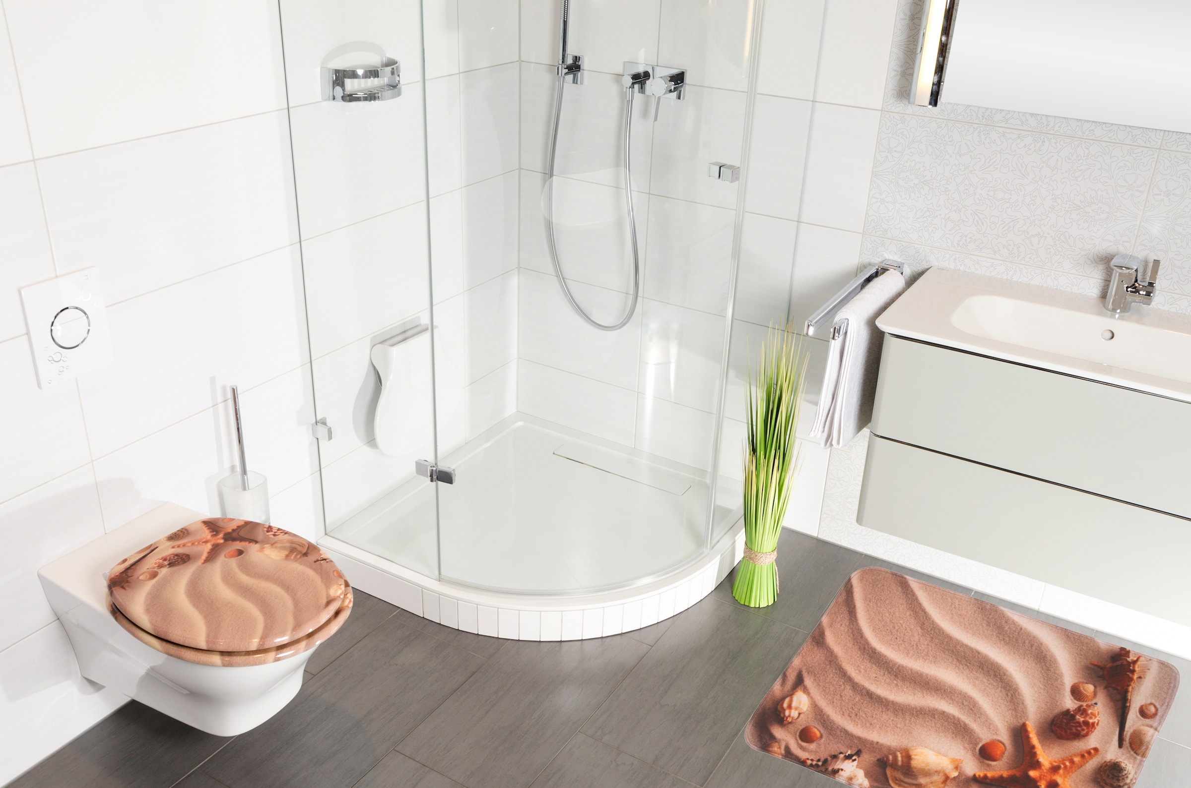 Sanilo Badaccessoire-Set »Sanibel« bestehend aus WC-Sitz, Badteppich, Stöpsel, Seifenspender, WC-Bürste