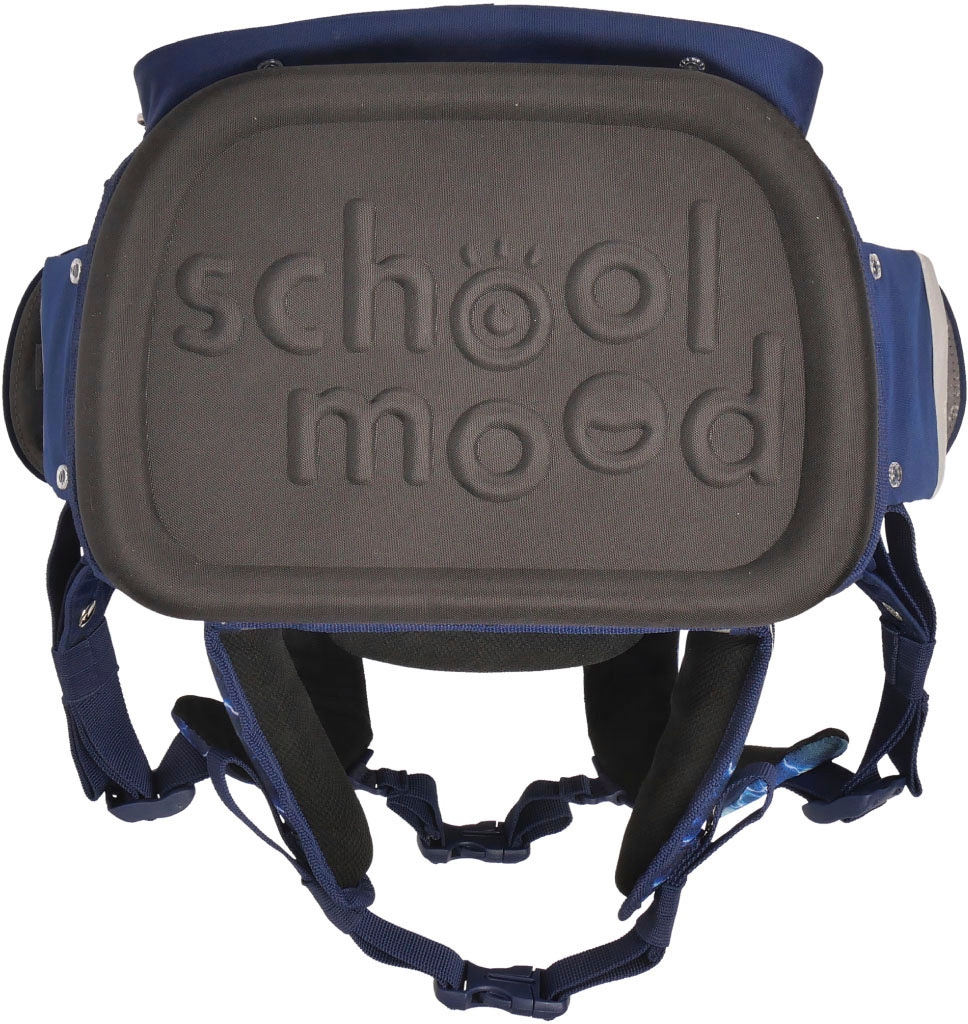 SCHOOL-MOOD® Schulranzen »Timeless, Felix (Wolf)«, retroreflektierende Flächen, mit LED-Patchy; aus recyceltem Material