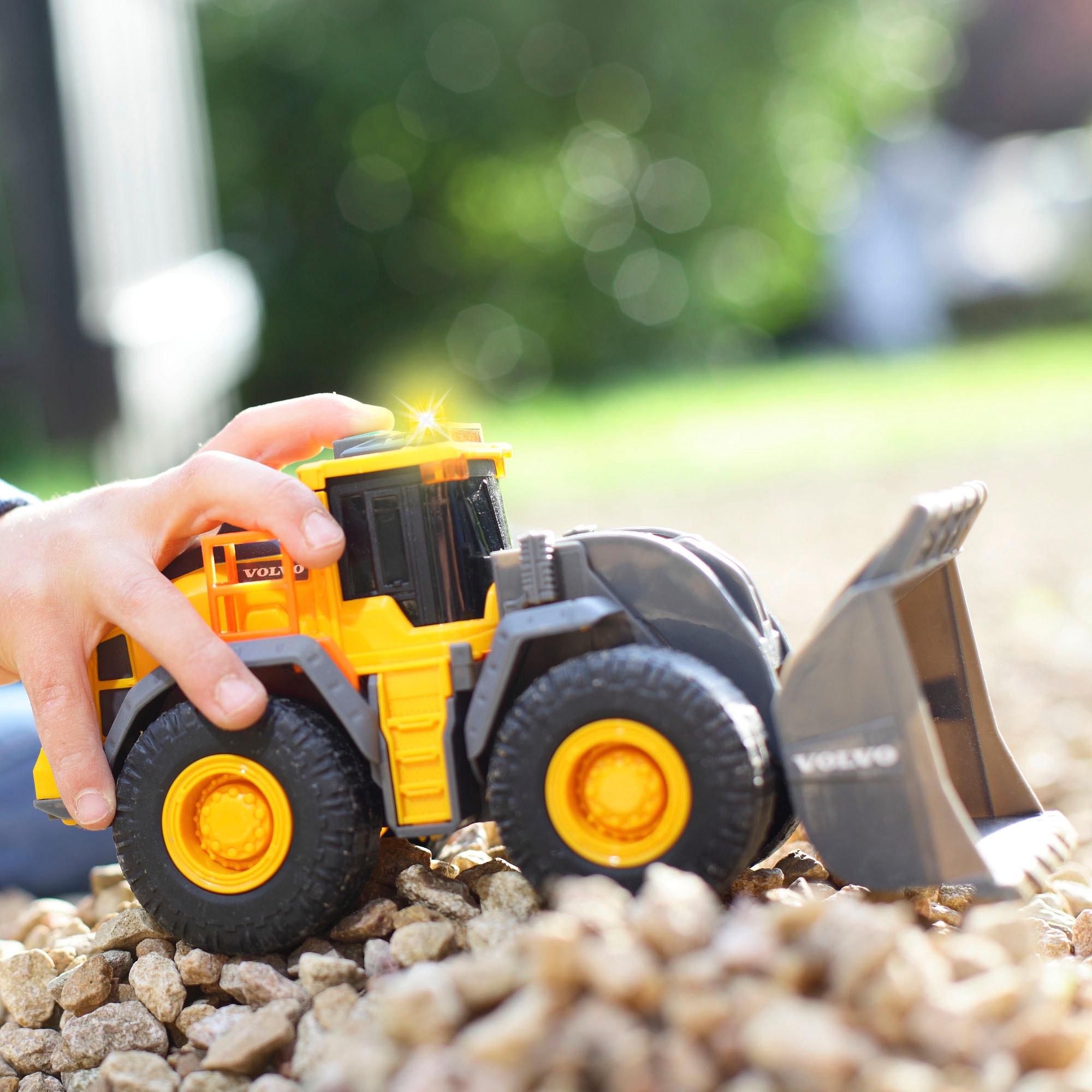 Dickie Toys Spielzeug-Radlader »Volvo Wheel Loader«, mit Licht und Sound