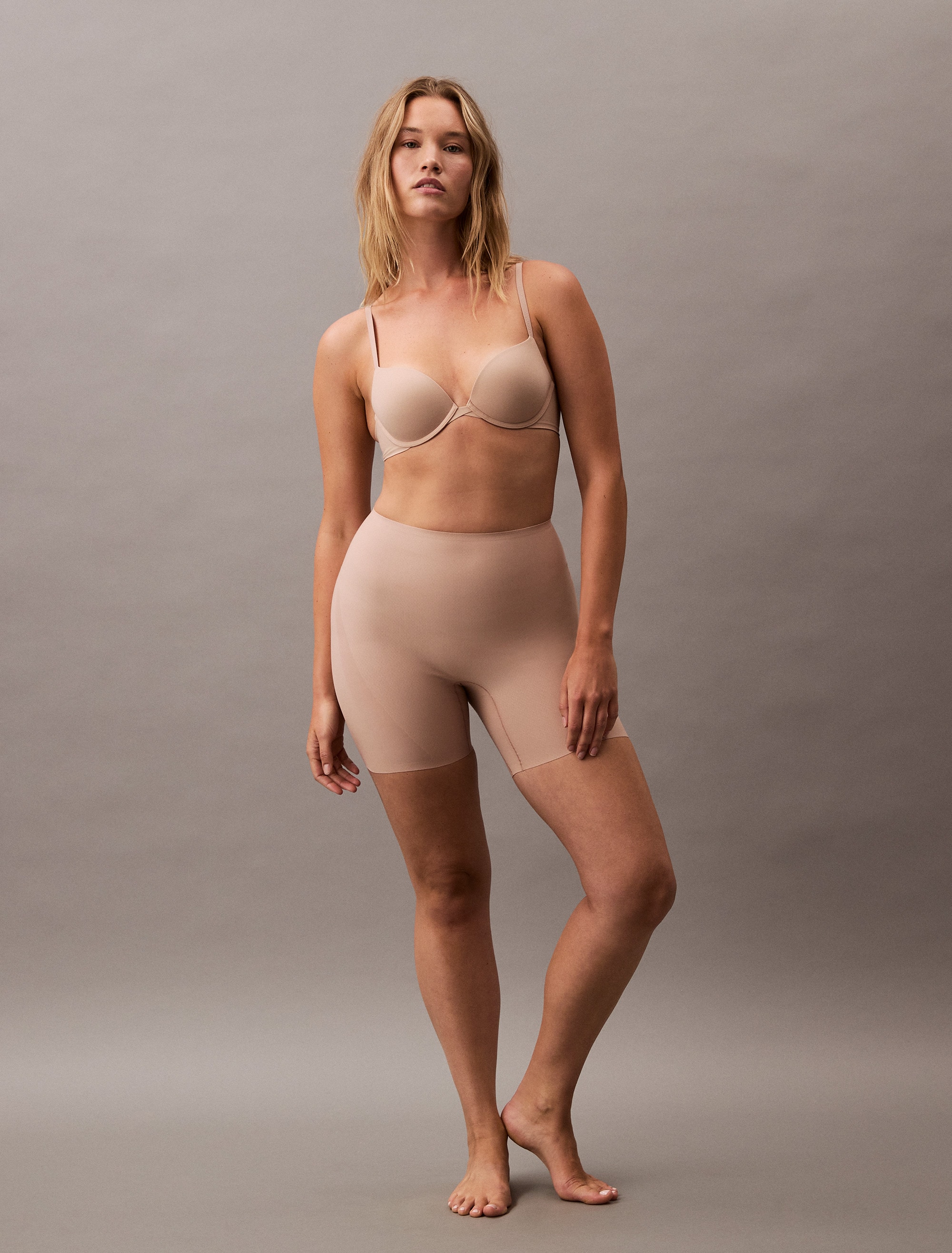 Calvin Klein Underwear Formpants »SCULPT FIRM THIGH SLIMMER SHORT«, mit Mesh-Einsätzen, shapewear
