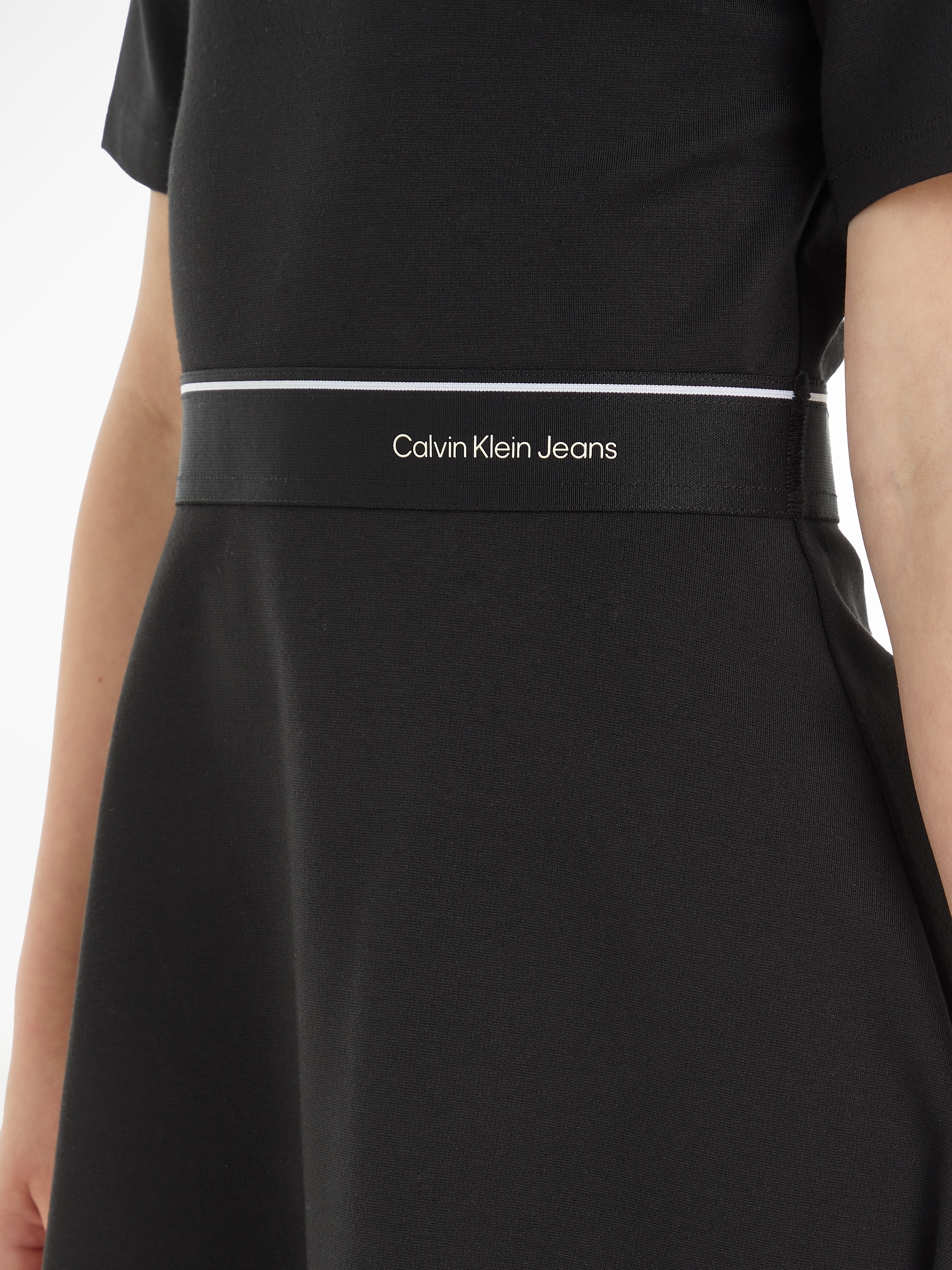 Calvin Klein Jeans Skaterkleid »PUNTO LOGO TAPE SS DRESS«, für Kinder bis 16 Jahre