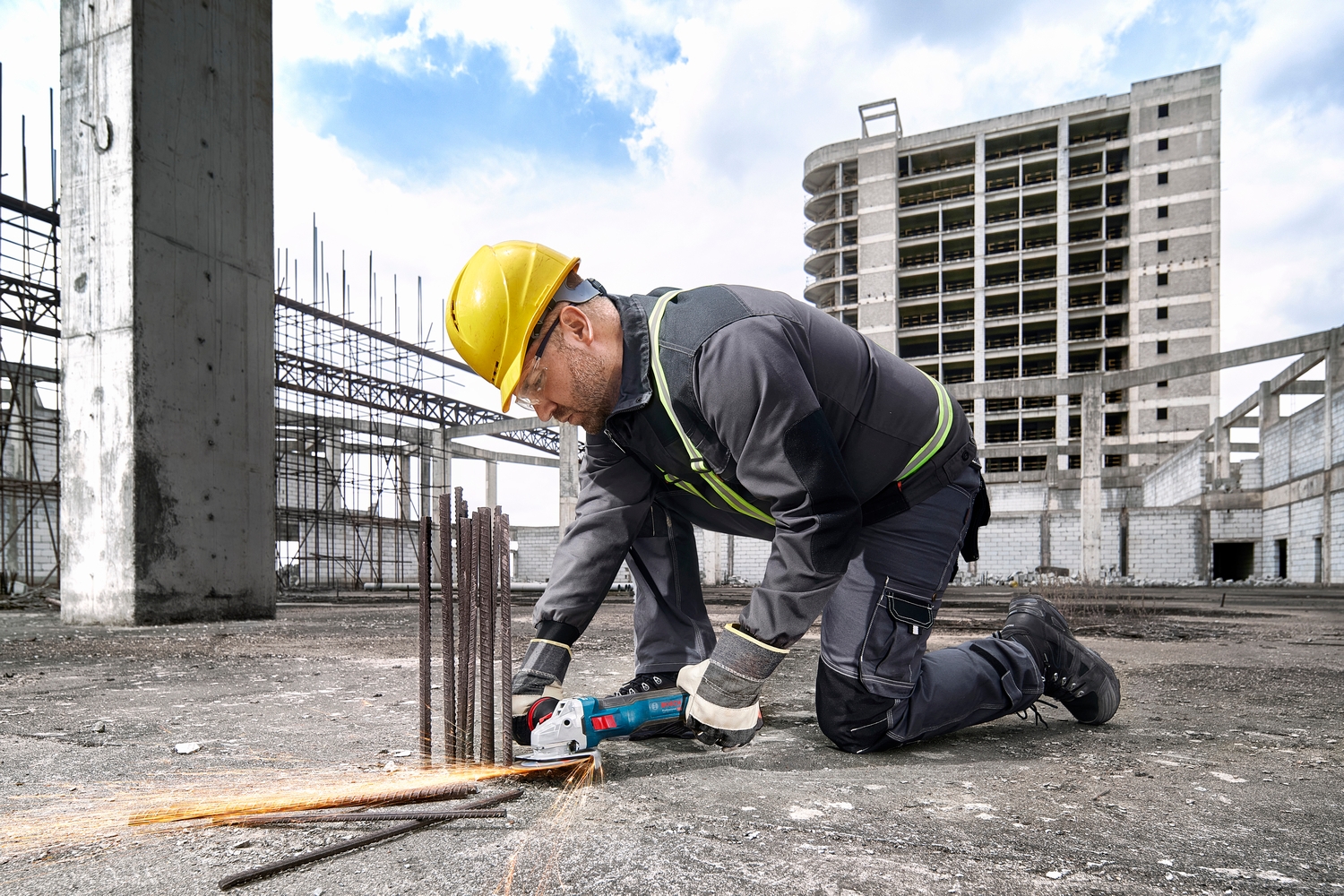 Bosch Professional Akku-Winkelschleifer »»GWS 18V-11««, ohne Akku, ohne Ladegerät