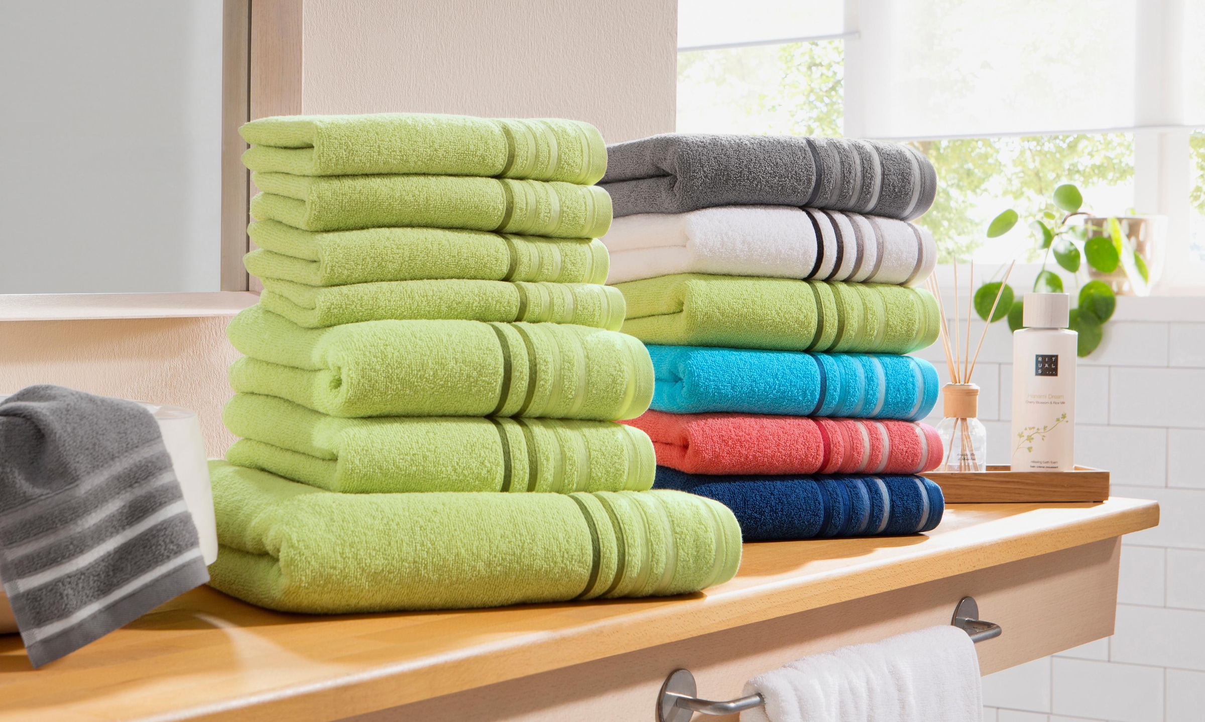 my home Handtuch Walkfrottee, »Niki«, 7 tlg., 100% online kaufen mit mehrfarbiger Set aus Handtuchset Baumwolle Set, Streifenbordüre