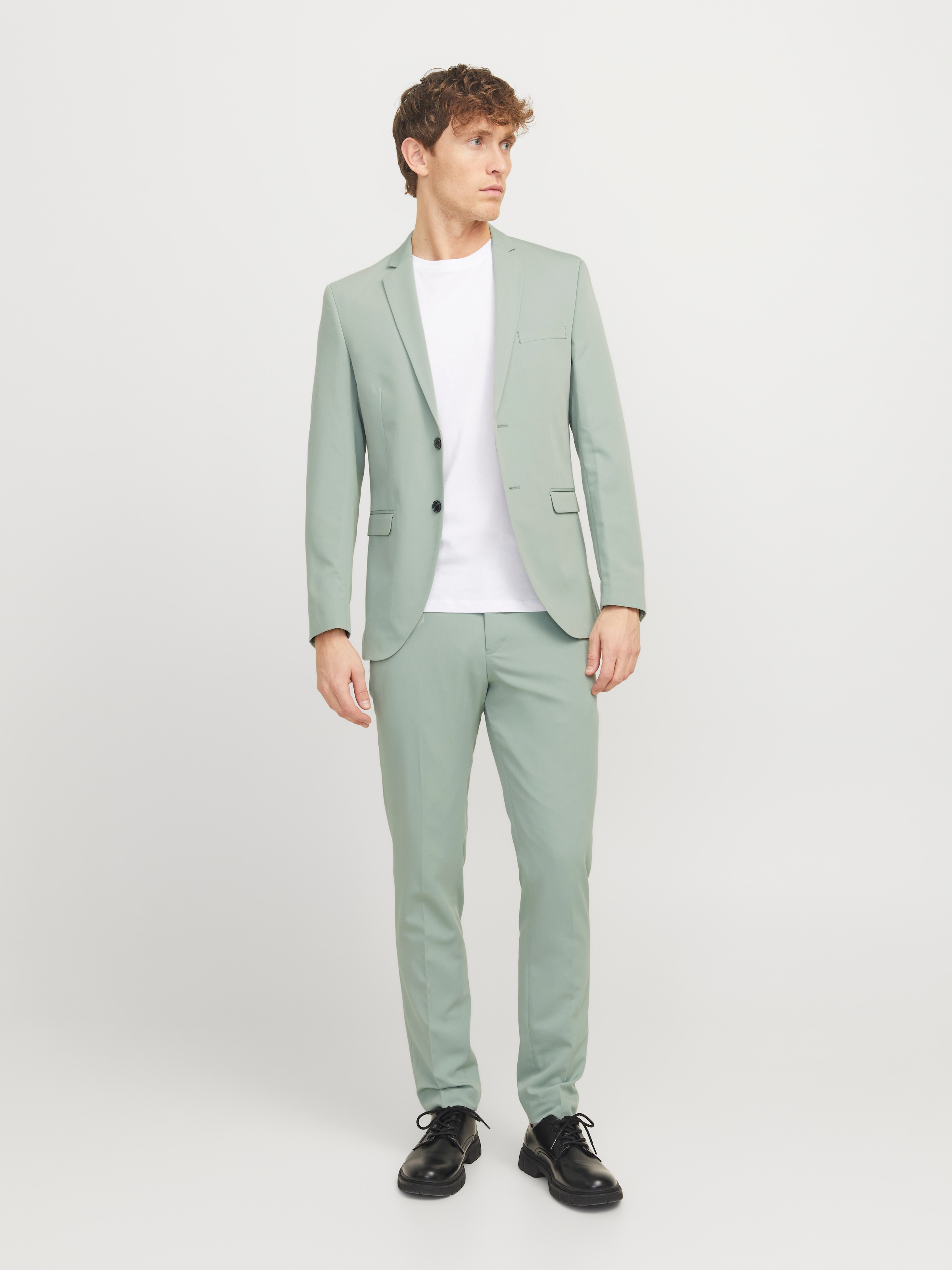 Jack & Jones Anzug »JPRFRANCO  Extra schmal, pflegeleicht, stilvoll mit fallendem Revers« slim fit Materialmix aus Polyester, Viskose und Elasthan
