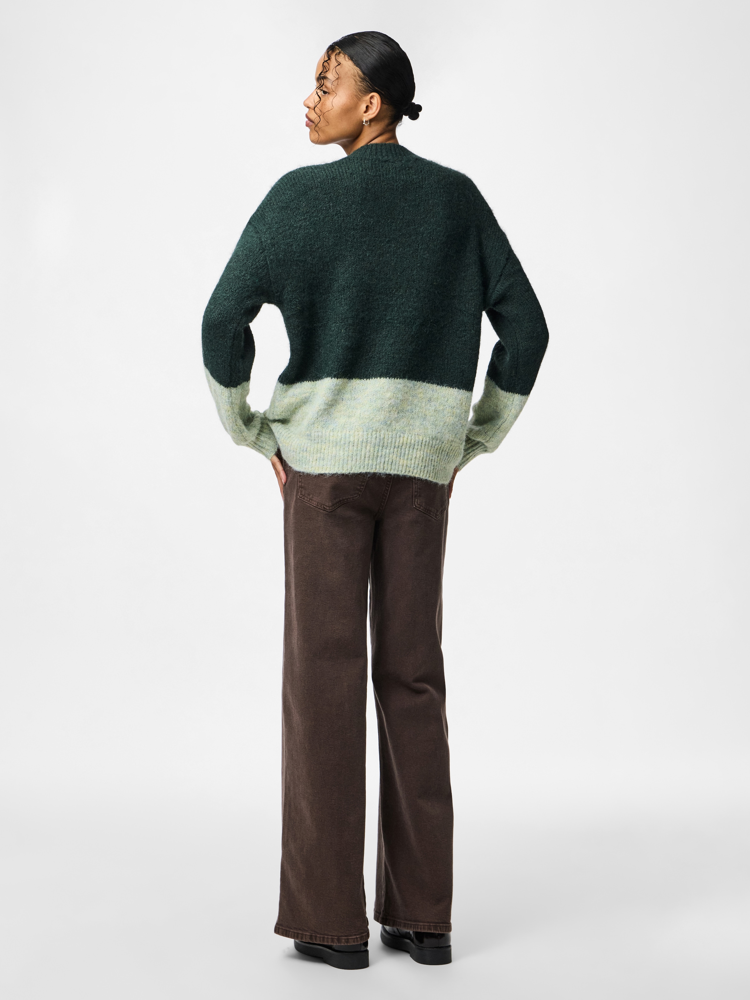 pieces Rundhalspullover »PCIVY LS O-NECK COLOR BLOCK KNIT PWP BC« Colorblock Design