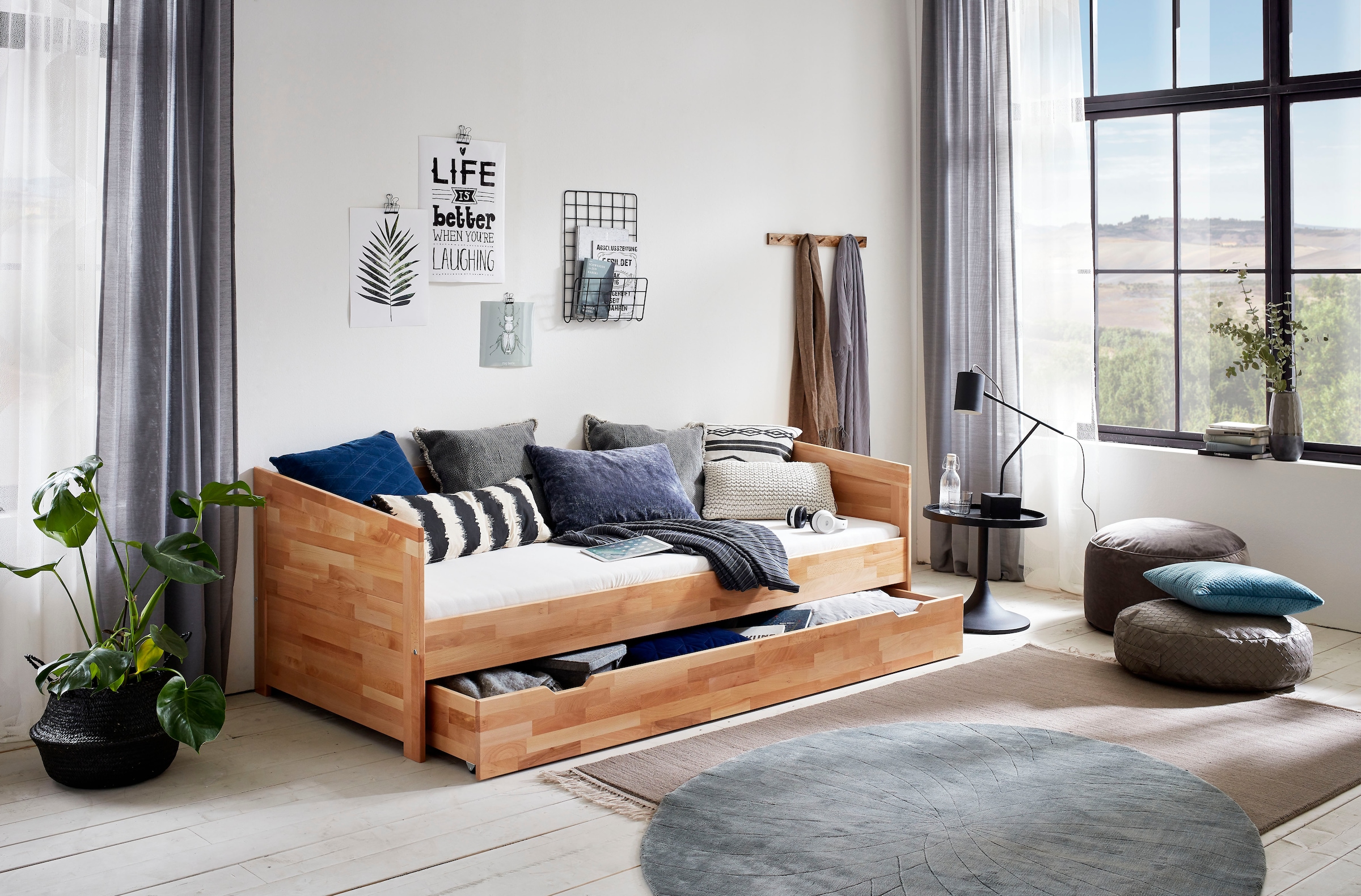 Relita Funktionsbett »Funktionsbett Nina«, Funktionsbett mit Bettschublade, Buche massiv lackiert