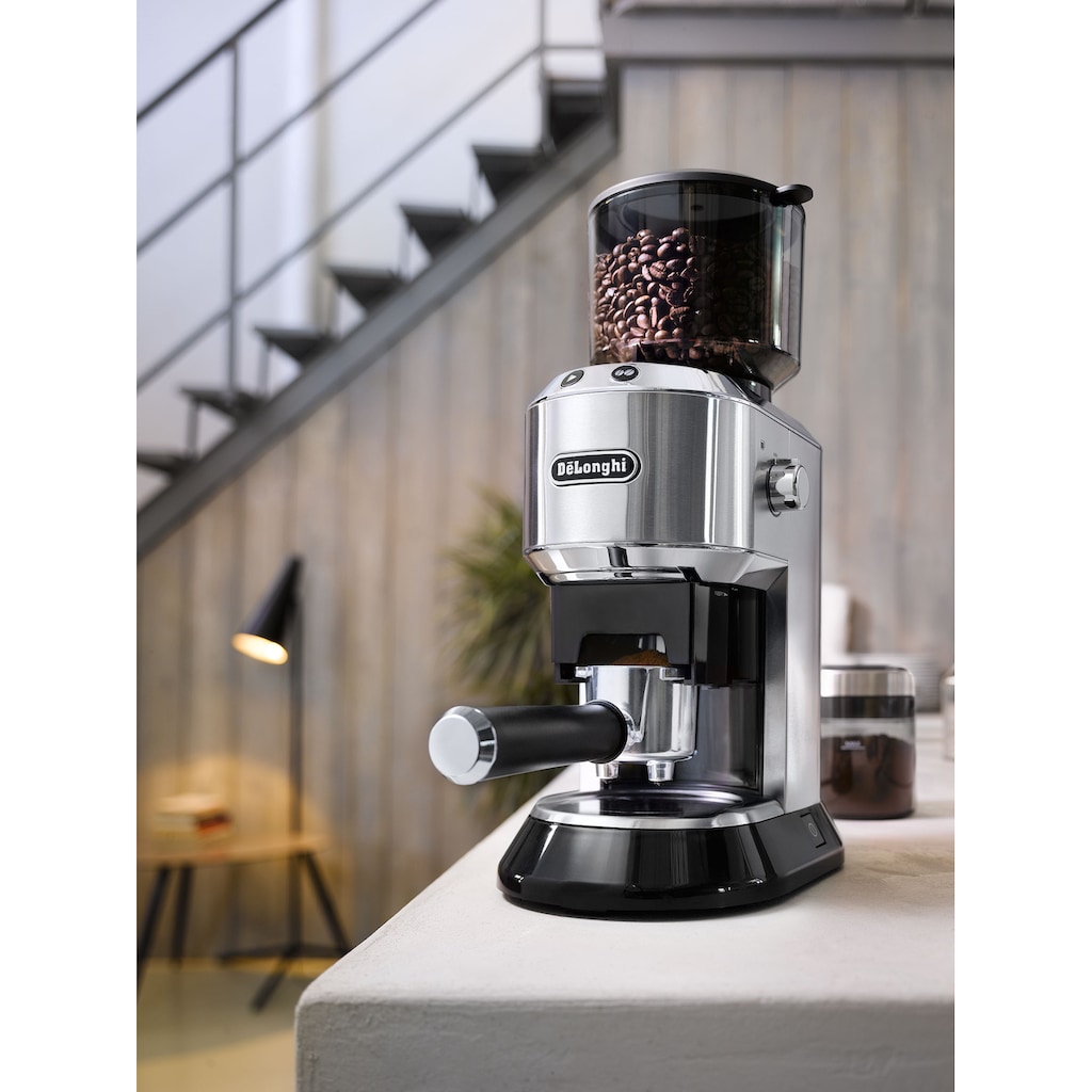 De'Longhi Siebträgermaschine »ECKG6821.M«, inkl. Kaffeemühle, Tamper, Abschlagbox+ Kännchen