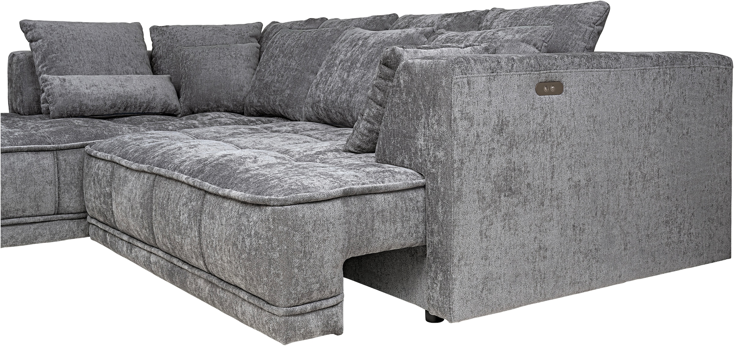 WERK2 Ecksofa »Tiga, Komfortsofa mit elekt. Auszugsfunktion, bequem, L-Form« Pure Wohlfühlgarantie: Ausziehbare Sitztiefe, XXL-Ottomane & Kissen.