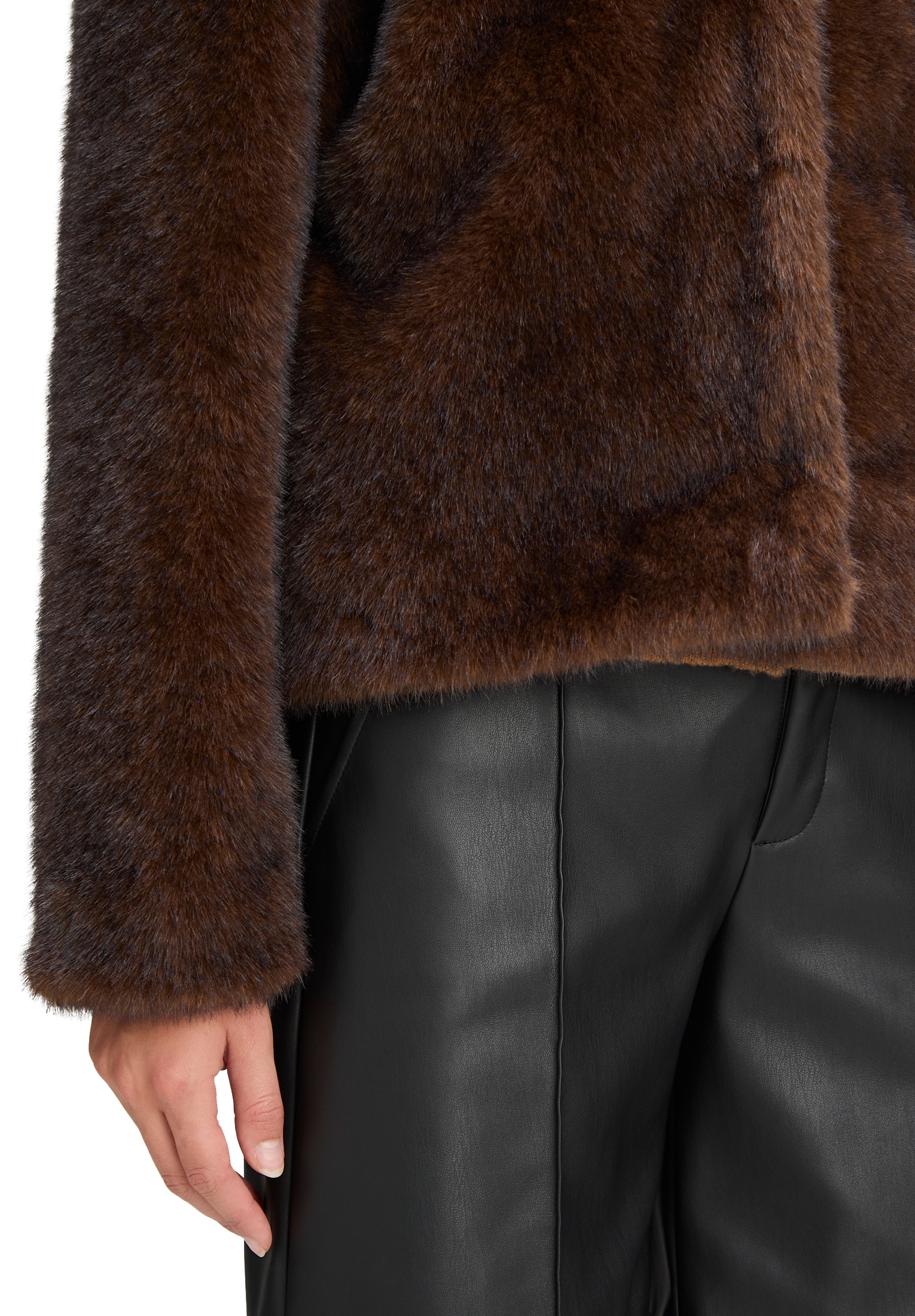 Cartoon Fellimitatjacke »Kunstfell-Jacke mit Eingrifftaschen«