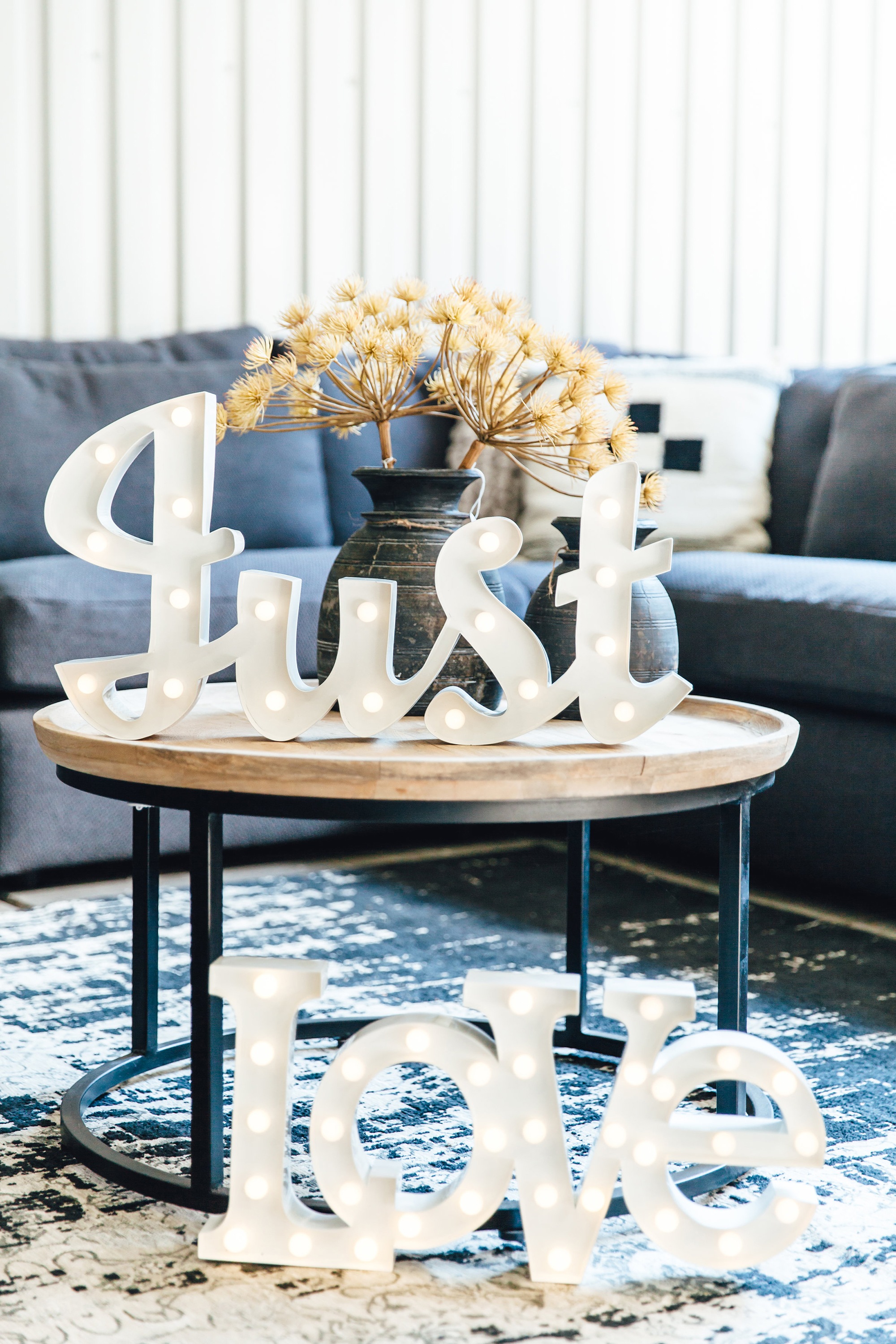 MARQUEE LIGHTS LED Dekolicht »Just« LED-Modul 1 Stk. Warmweiß Wandlampe, Tischlampe Schriftzug Just 19 Leuchtmittel - 57x31cm