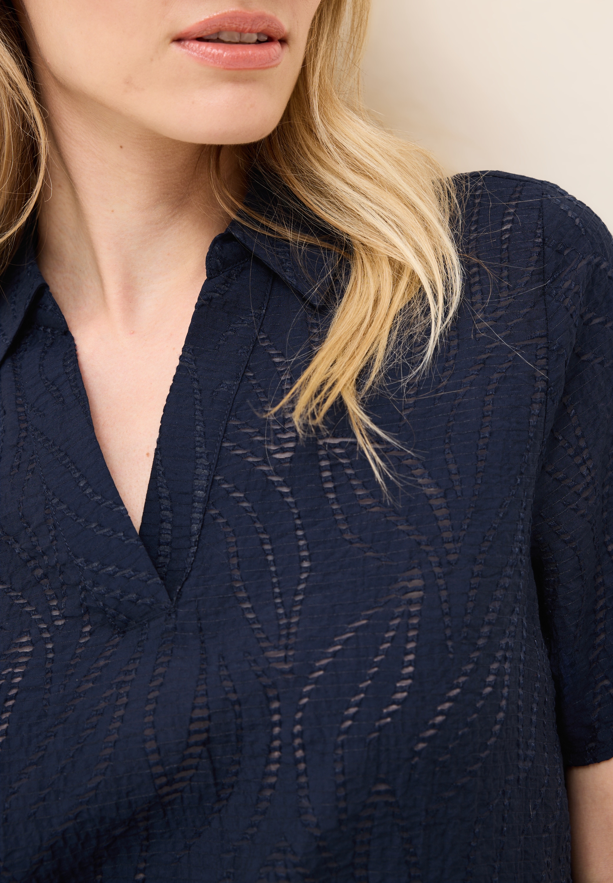 Cecil Hemdbluse, mit leichtem Struktur Muster