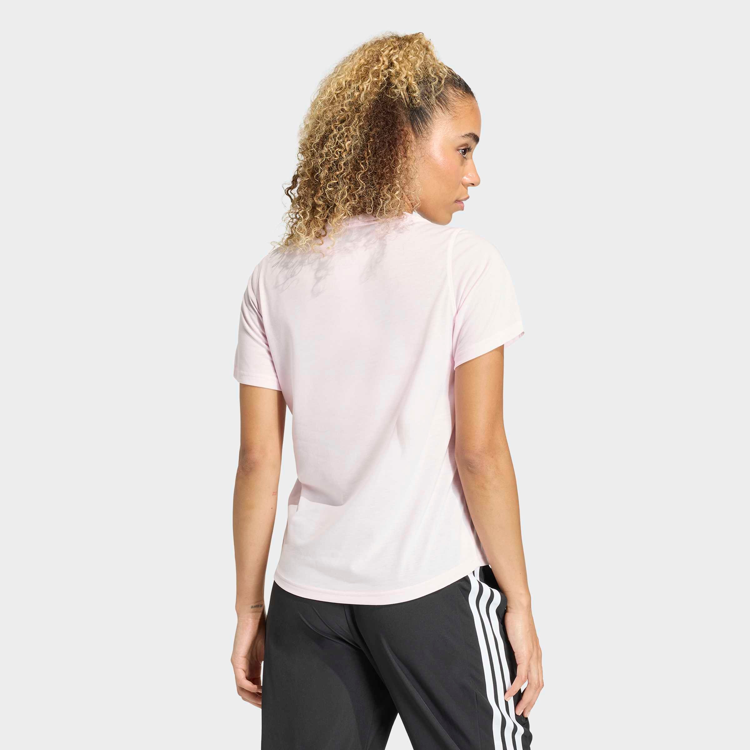 adidas Performance T-Shirt »WORKOUT ESSENTIALS MIT TIEFEM AUSSCHNITT«