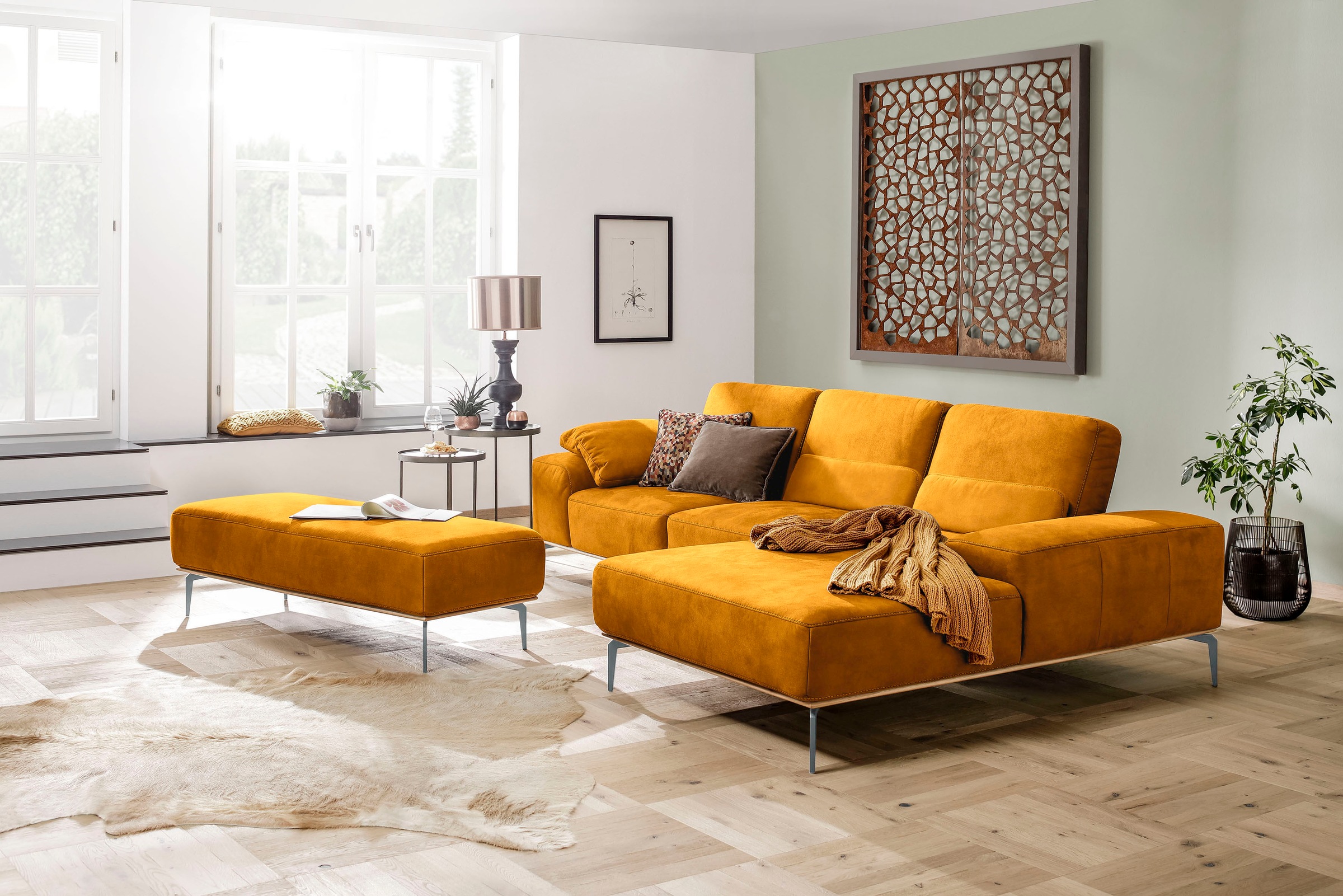 W.SCHILLIG Ecksofa »run, Designsofa mit tollem Sitzkomfort, bequem, L-Form«, mit elegantem Holzsockel, Füße in Silber matt, Breite 299 cm