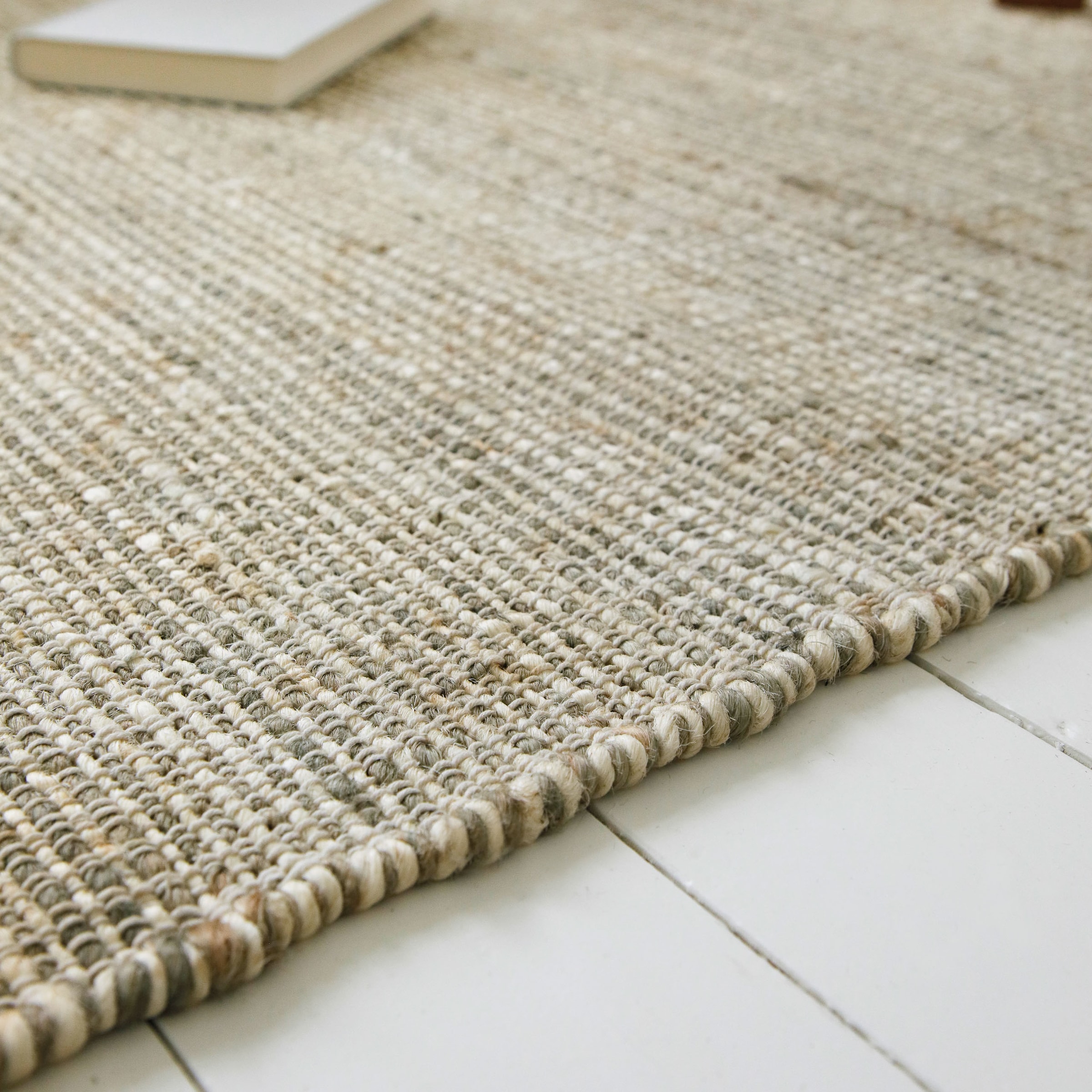 OTTO home Teppich »Bennii«, rechteckig, 4 mm Höhe, 80% Jute, handgewebt, mit Fransen, Wohnzimmer, Naturfaser