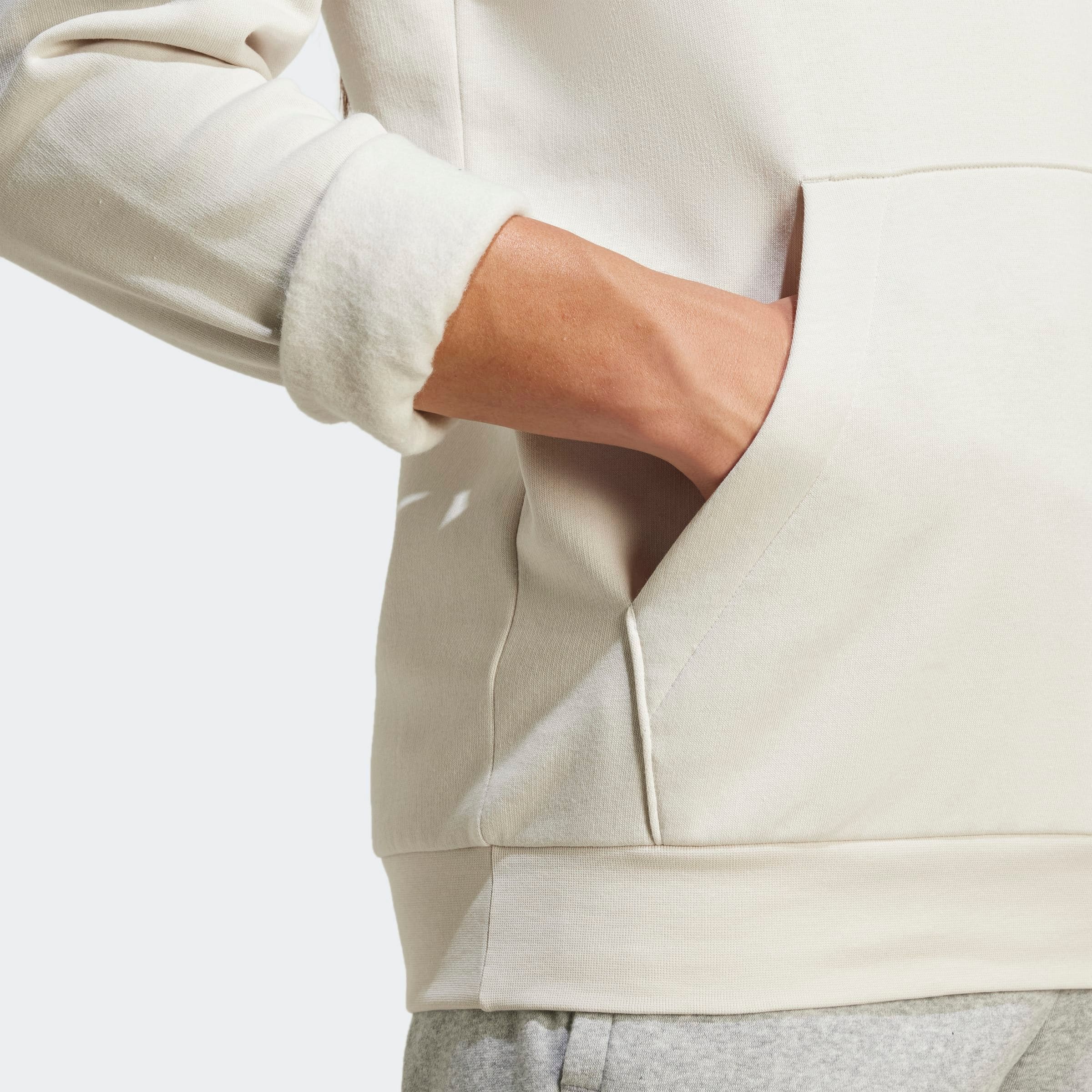 adidas Sportswear Kapuzensweatshirt »ESSENTIALS FLEECE HOODIE«, weiches Fleecematerial