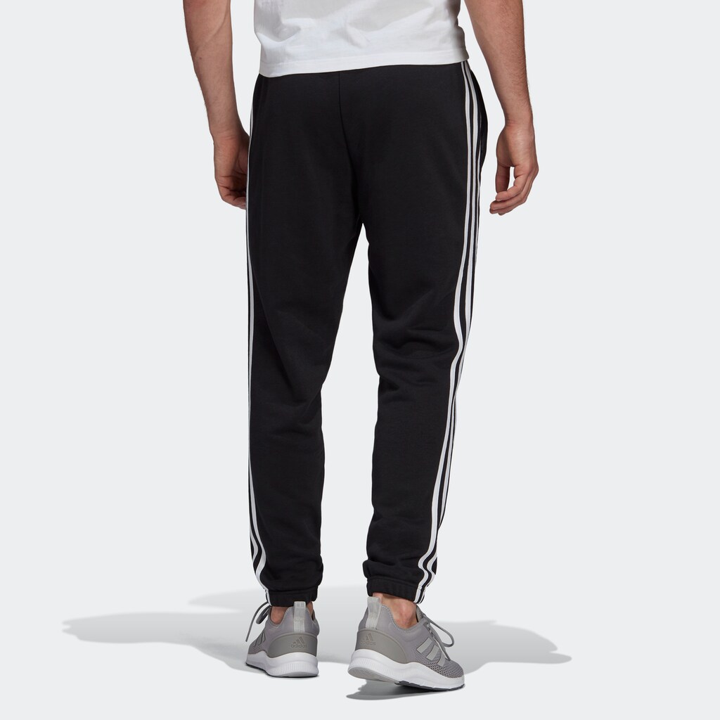 adidas Sportswear Sporthose »ESSENTIALS FRENCH TERRY TAPERED 3-STREIFEN HOSE«, (1 tlg.)