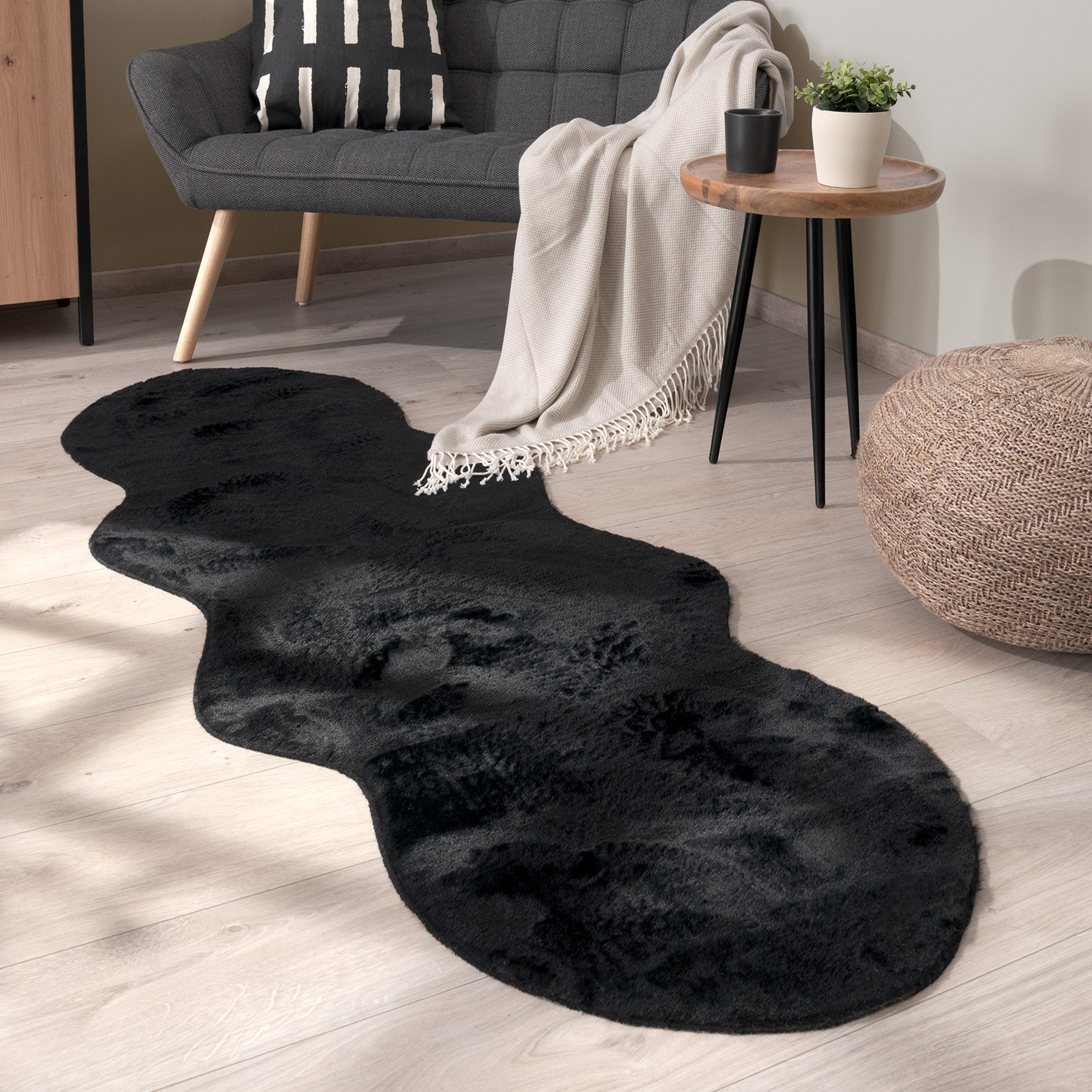 Paco Home Fellteppich »Pelt 640«, fellförmig, 16 mm Höhe, Kunstfell, Uni Farben, sehr weicher Flor